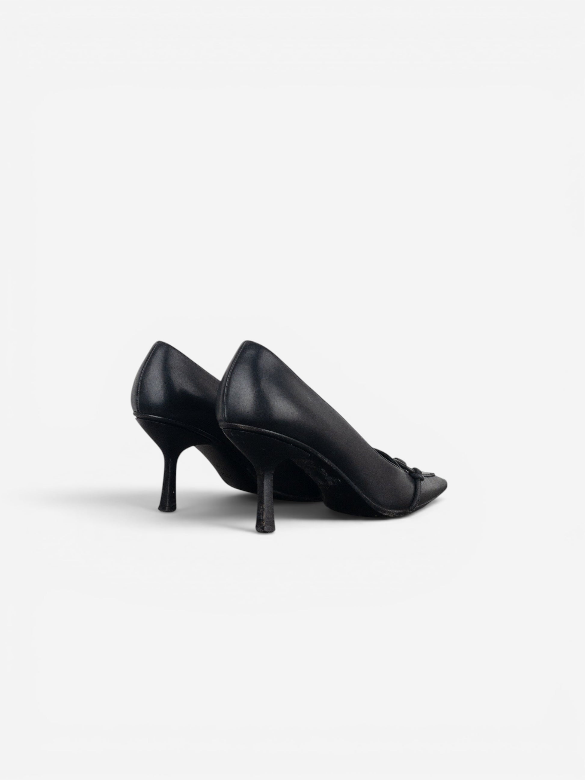Gucci by Tom Ford 1990s Pointed-Toe Horsebit Pump Heels – photo 2