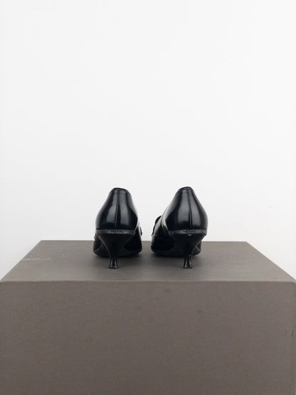 Prada 2000s Pointed Toe Pump Kitten Heels