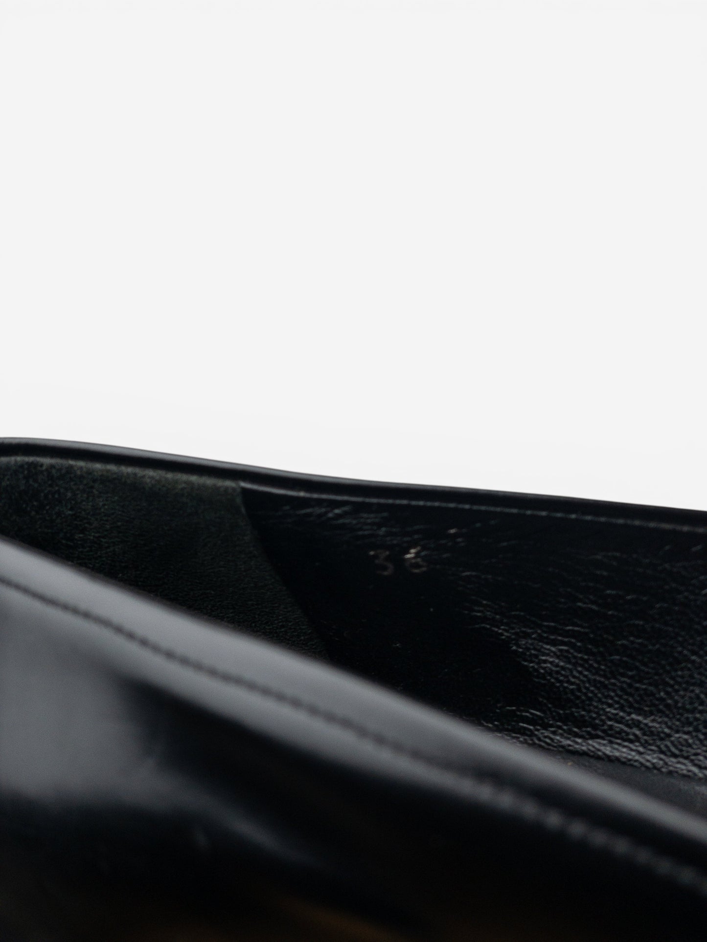 Prada 2000s Pointed Toe Pump Kitten Heels – photo 9
