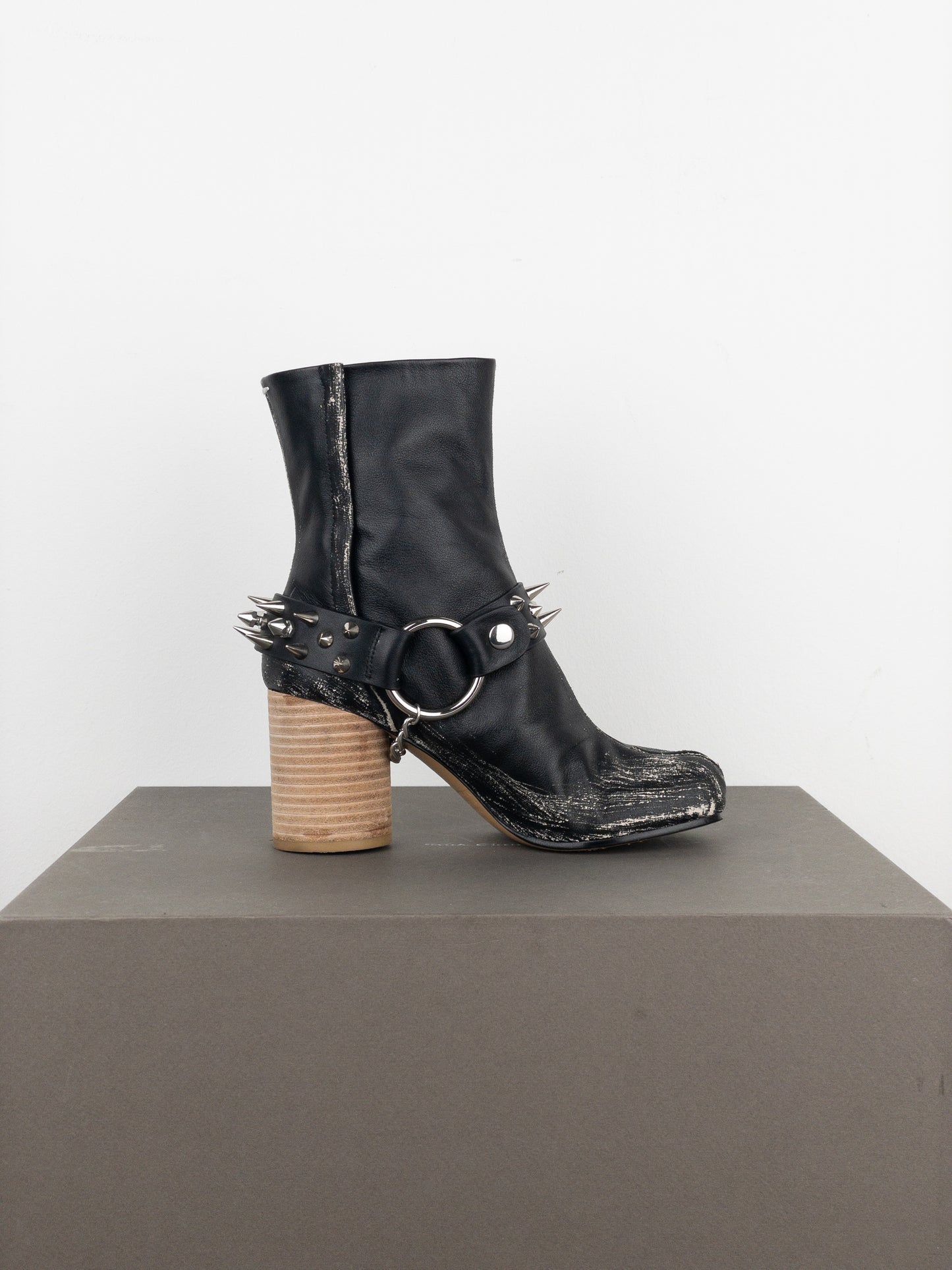Maison Margiela SS20 Studded ‘Punk’ Tabi Ankle Heel Boots