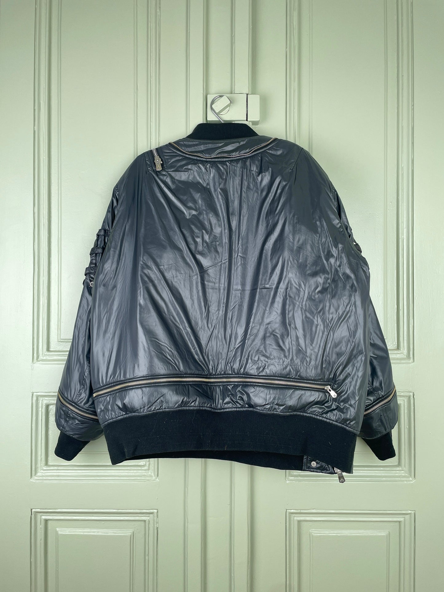 Takahiromiyashita The Soloist. AW21 Space Flight Bomber Jacket