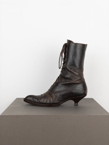 Miu Miu AW01 Cracked Leather Lace-Up Kitten Heel Boots