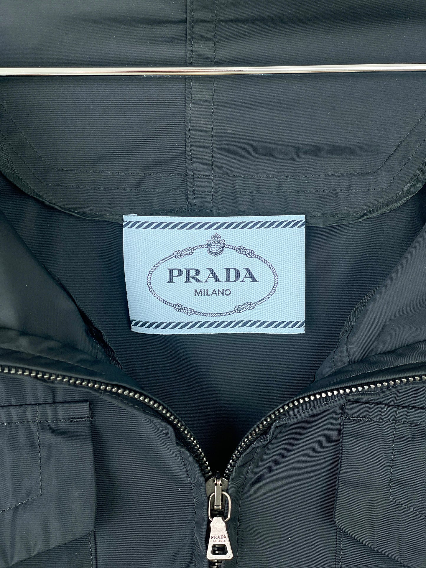 Prada Cropped Nylon Garbardine Logo-Emblem Parka Jacket