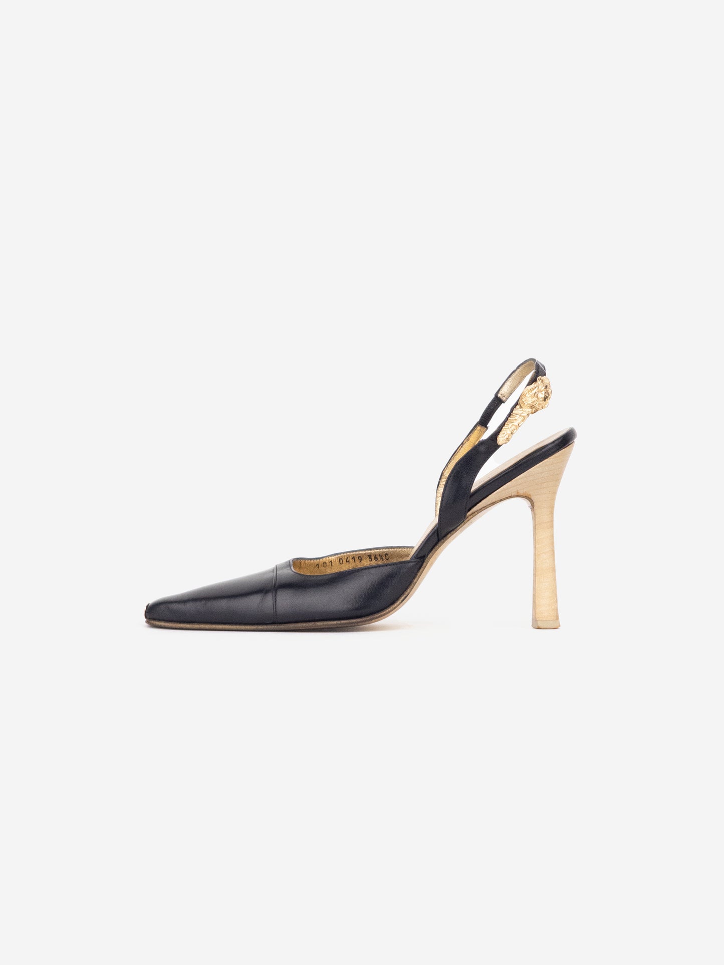 Gucci by Frida Giannini 2010s Gold-Colored Square Toe Slingback Heels