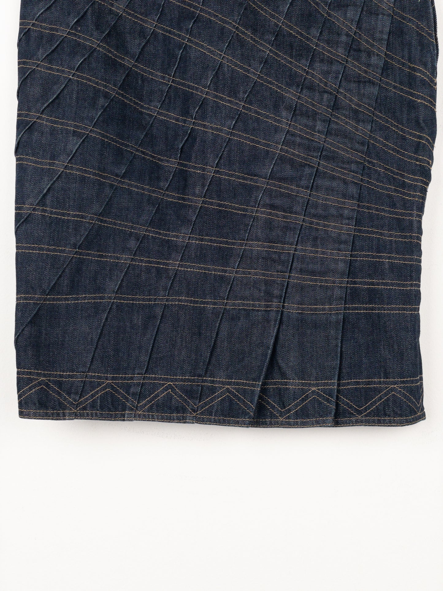Gucci by Tom Ford SS04 Pleated Denim Midi-Skirt