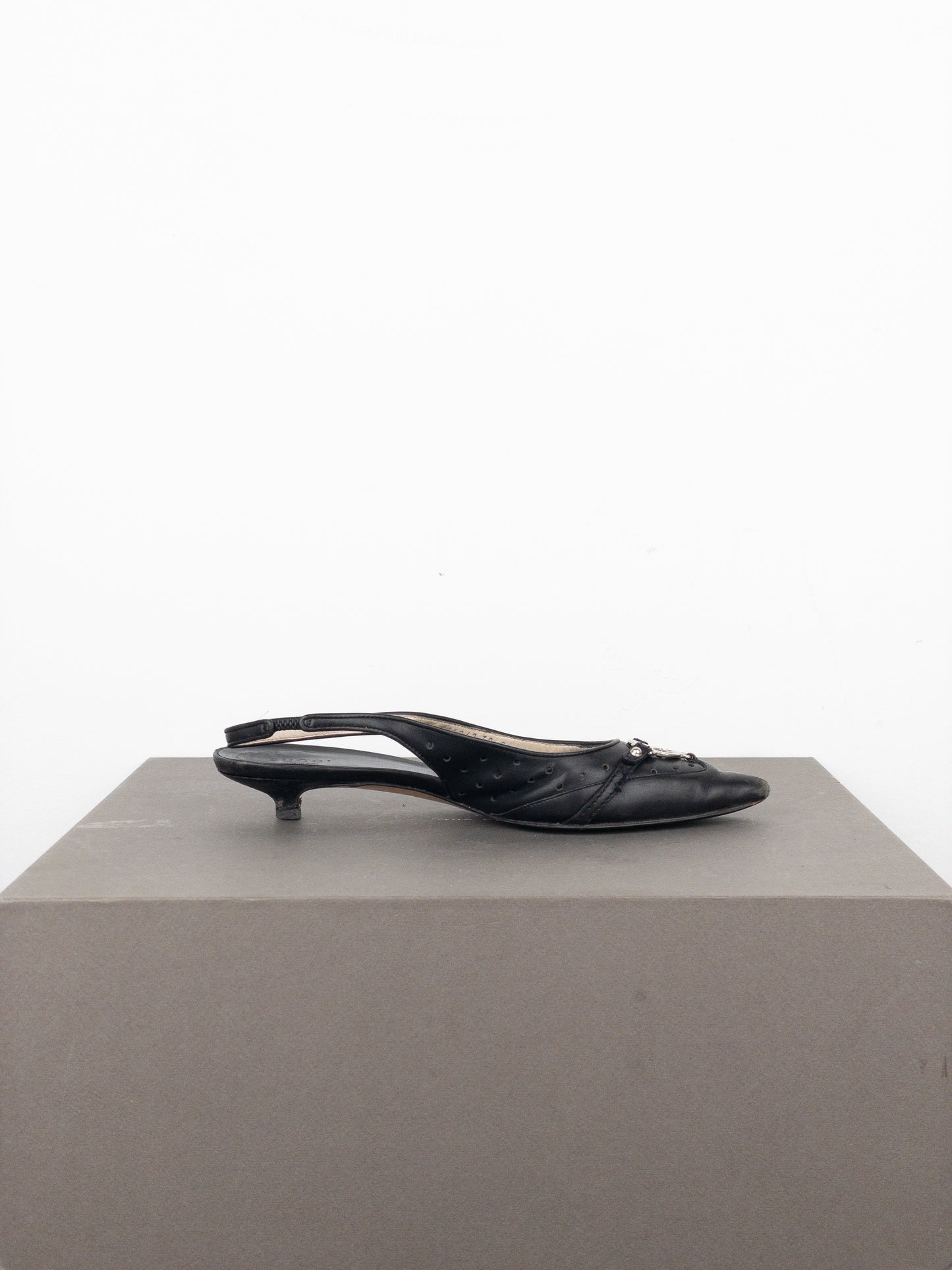 Gucci by Tom Ford 2000s GG Logo Slingback Kitten Heels