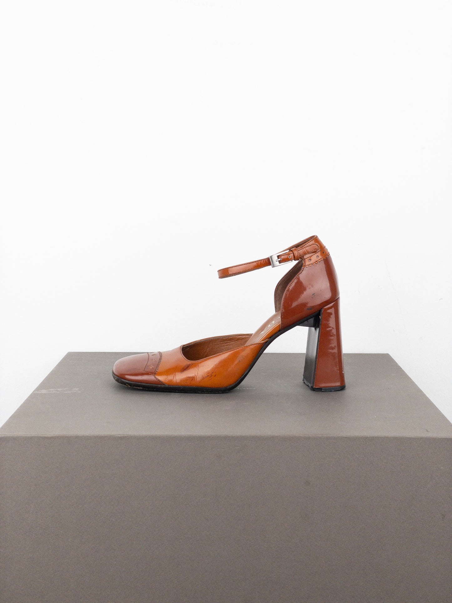 Prada AW99 Square Toe Brogue Pump Heels