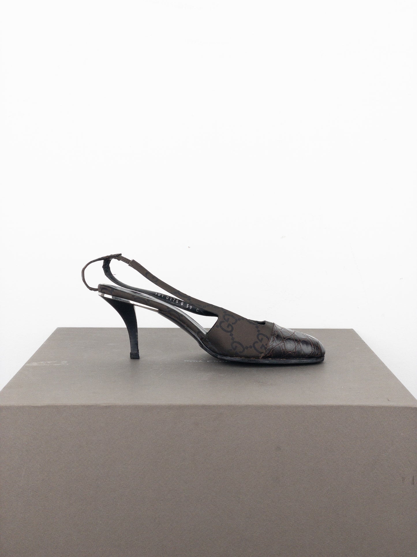 Gucci by Tom Ford SS98 Square Toe Crystal Slingback Pump Heels