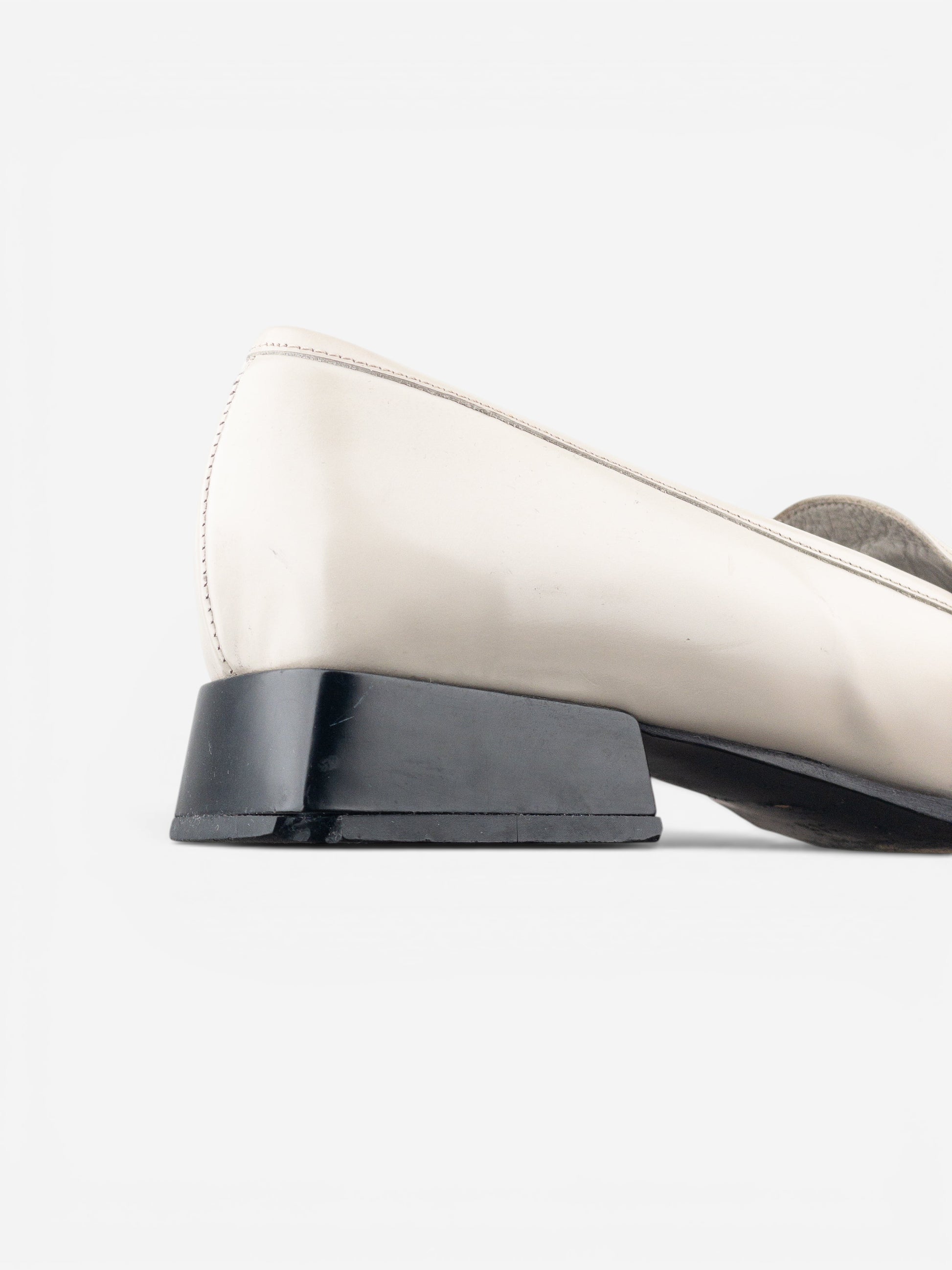 Miu Miu 2000s Square-Toe Penny Loafers – photo 9