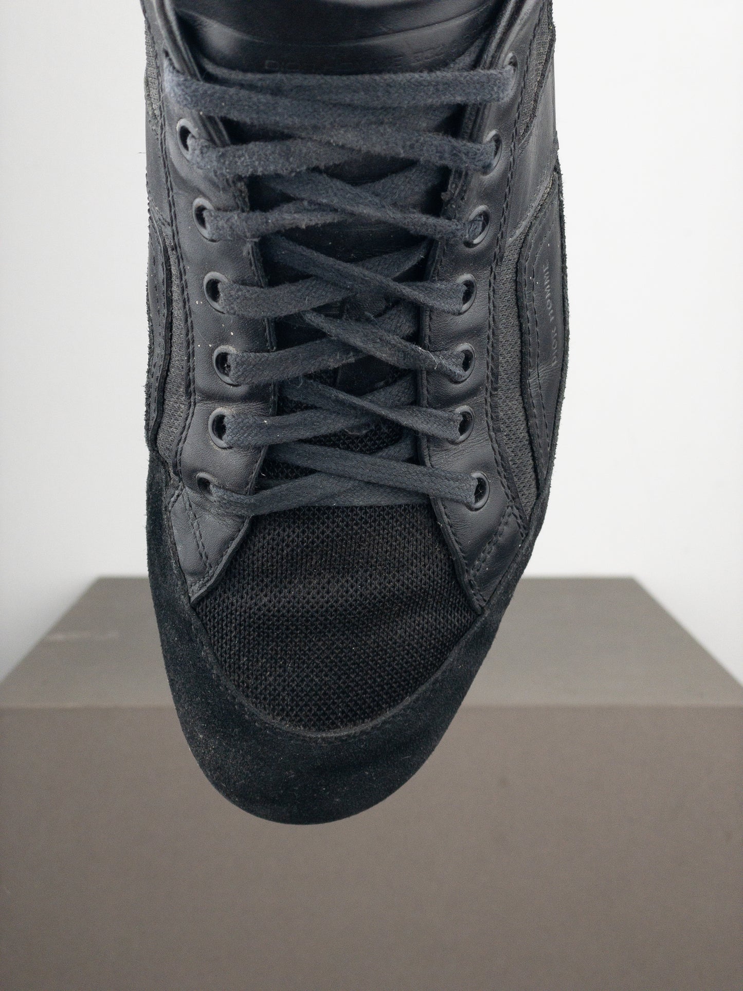 Dior Homme by Hedi Slimane ‘B33’ Low-Top Driving Racing Sneaker