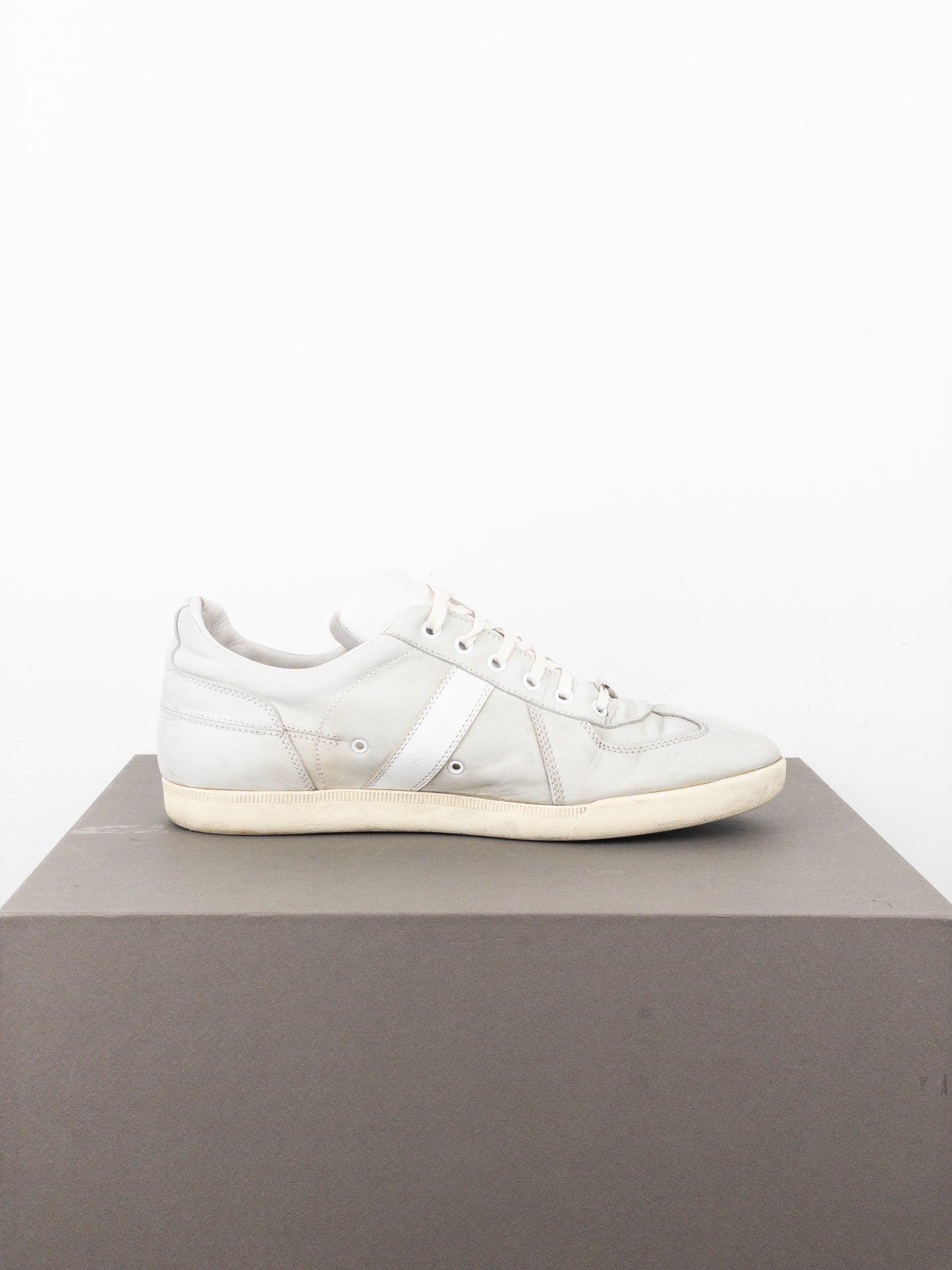 Dior Homme ‘B01’ GAT Low-Top Sneakers
