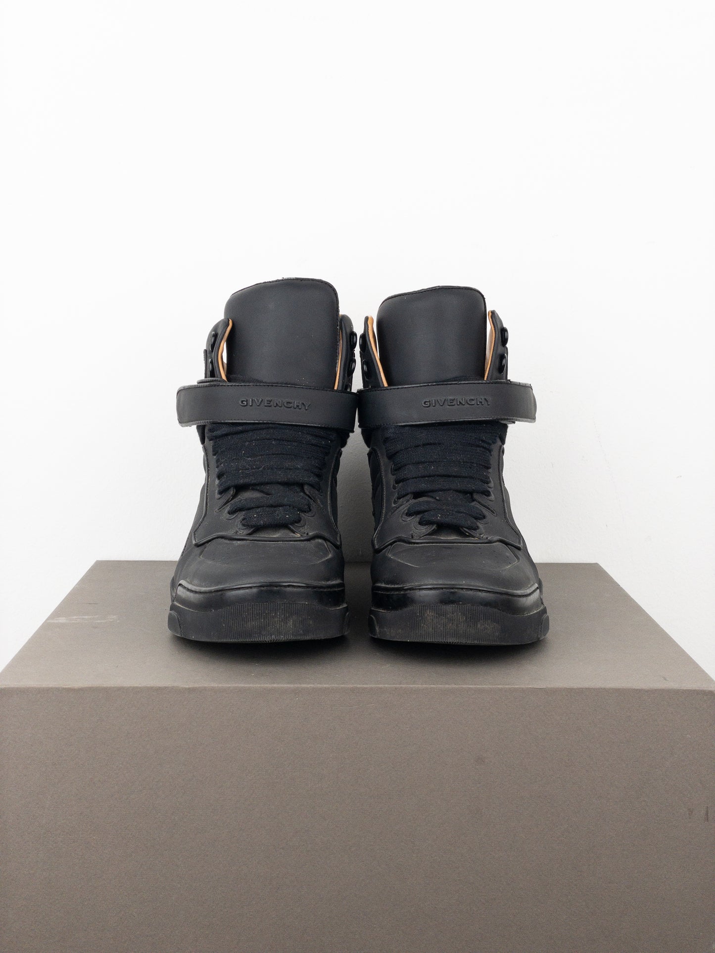 Givenchy by Ricardo Tisci ‘Tyson’ High-Top Sneakers