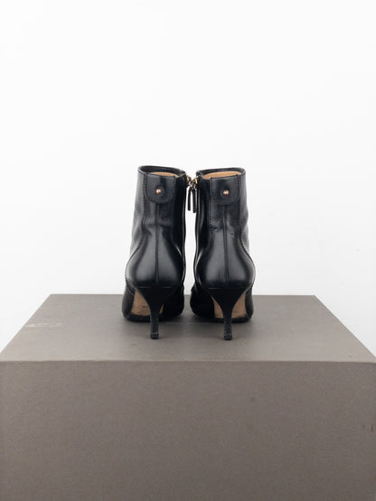 Gucci by Tom Ford 2000s Square Toe Kitten Heel Ankle Boots