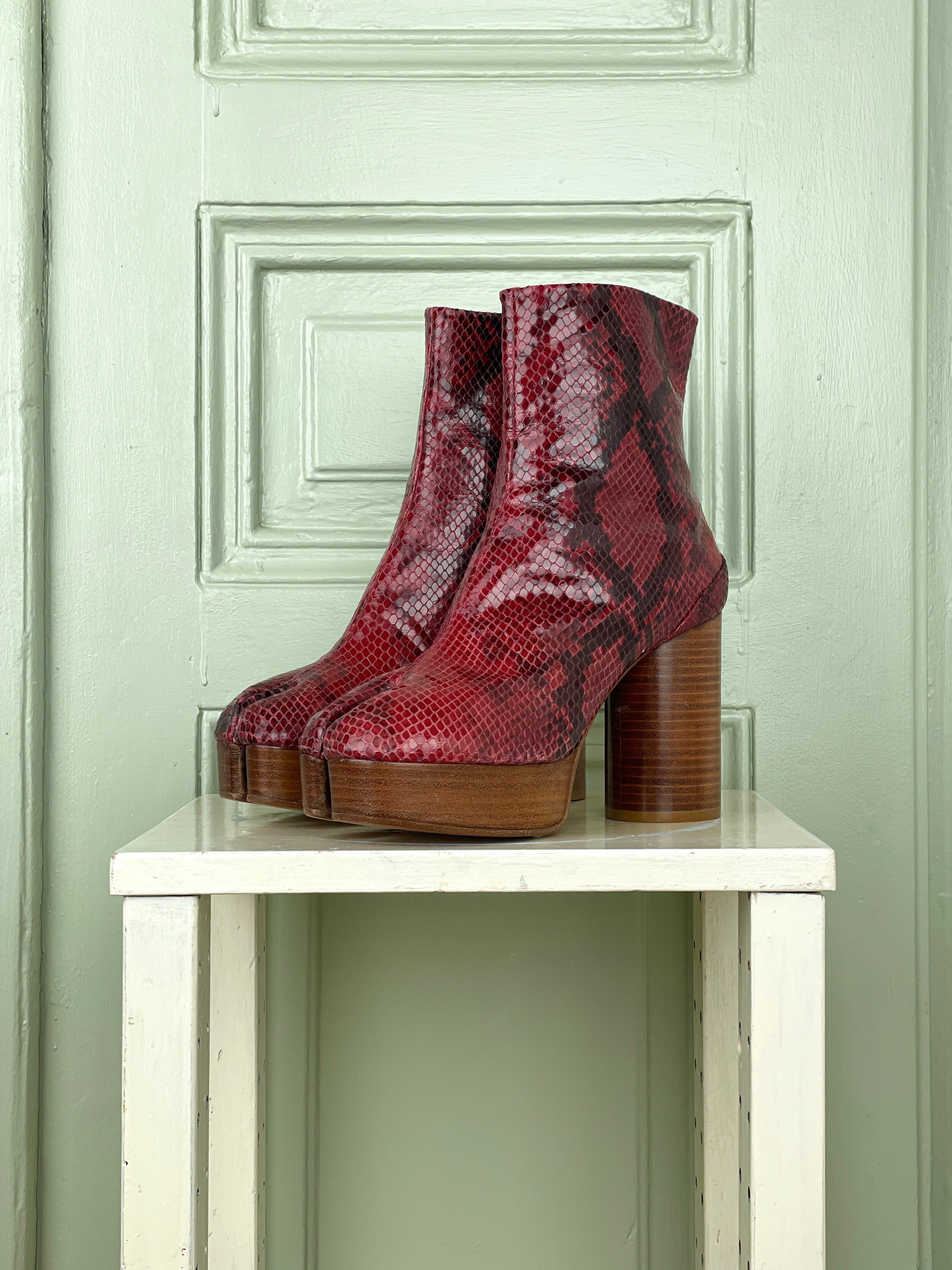 Margiela snakeskin boots hotsell