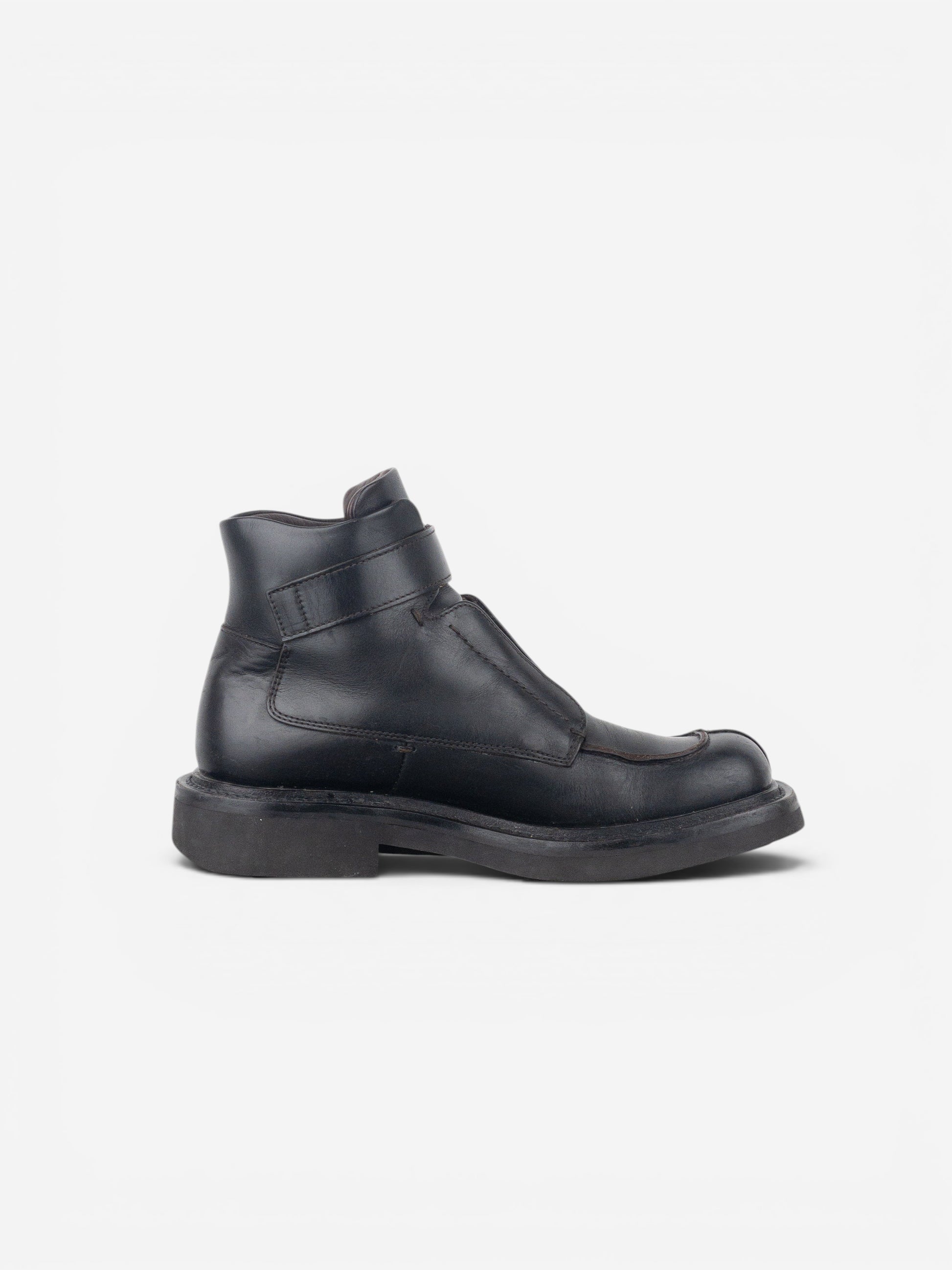 Prada AW99 Square Toe Ankle Combat Boots – photo 4