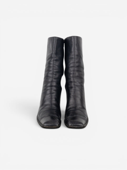 Prada AW99 Square-Toe Sculptural Ankle Heel Boots – photo 5