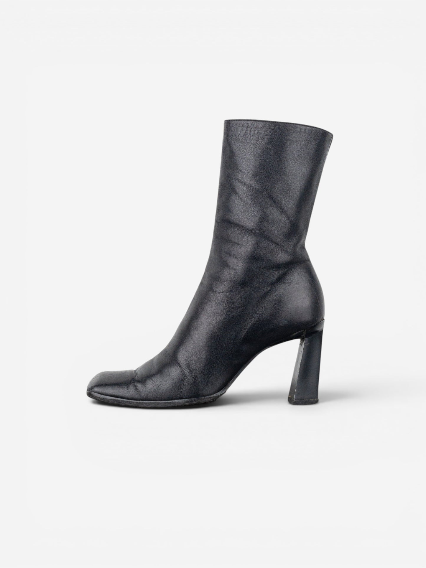 Prada AW99 Square-Toe Sculptural Ankle Heel Boots – photo 3