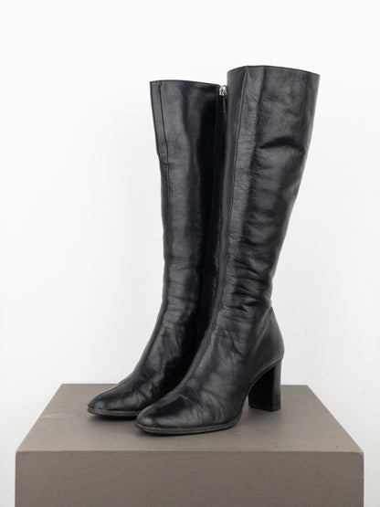 Gucci by Tom Ford AW99 Logo Cutout Riding Heel Boots