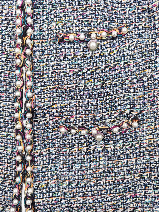 Chanel by Karl Lagerfeld SS17 Pearl Trim Tweed Vest – pearl trim detail