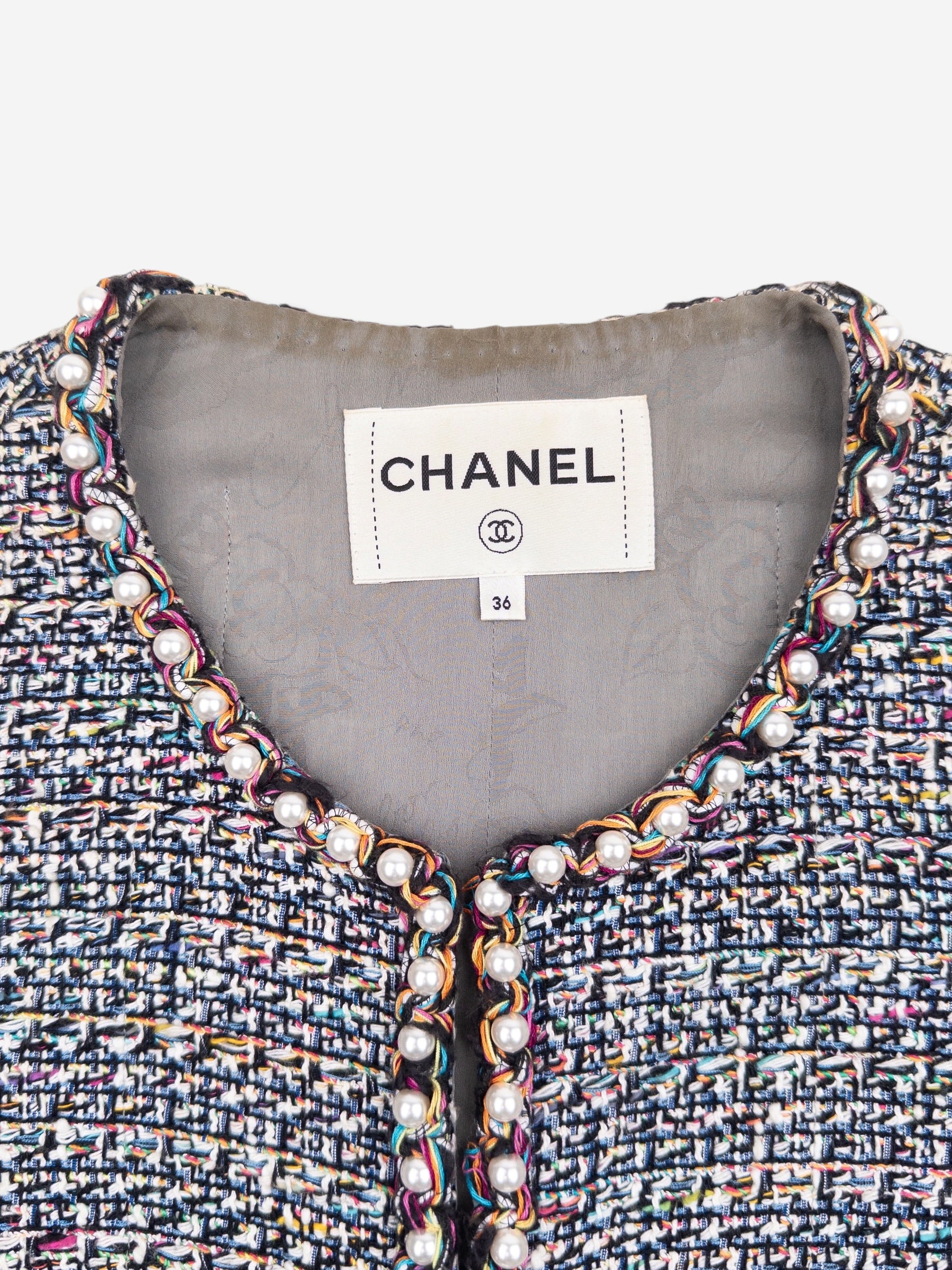Chanel by Karl Lagerfeld SS17 Pearl Trim Tweed Vest – brand label