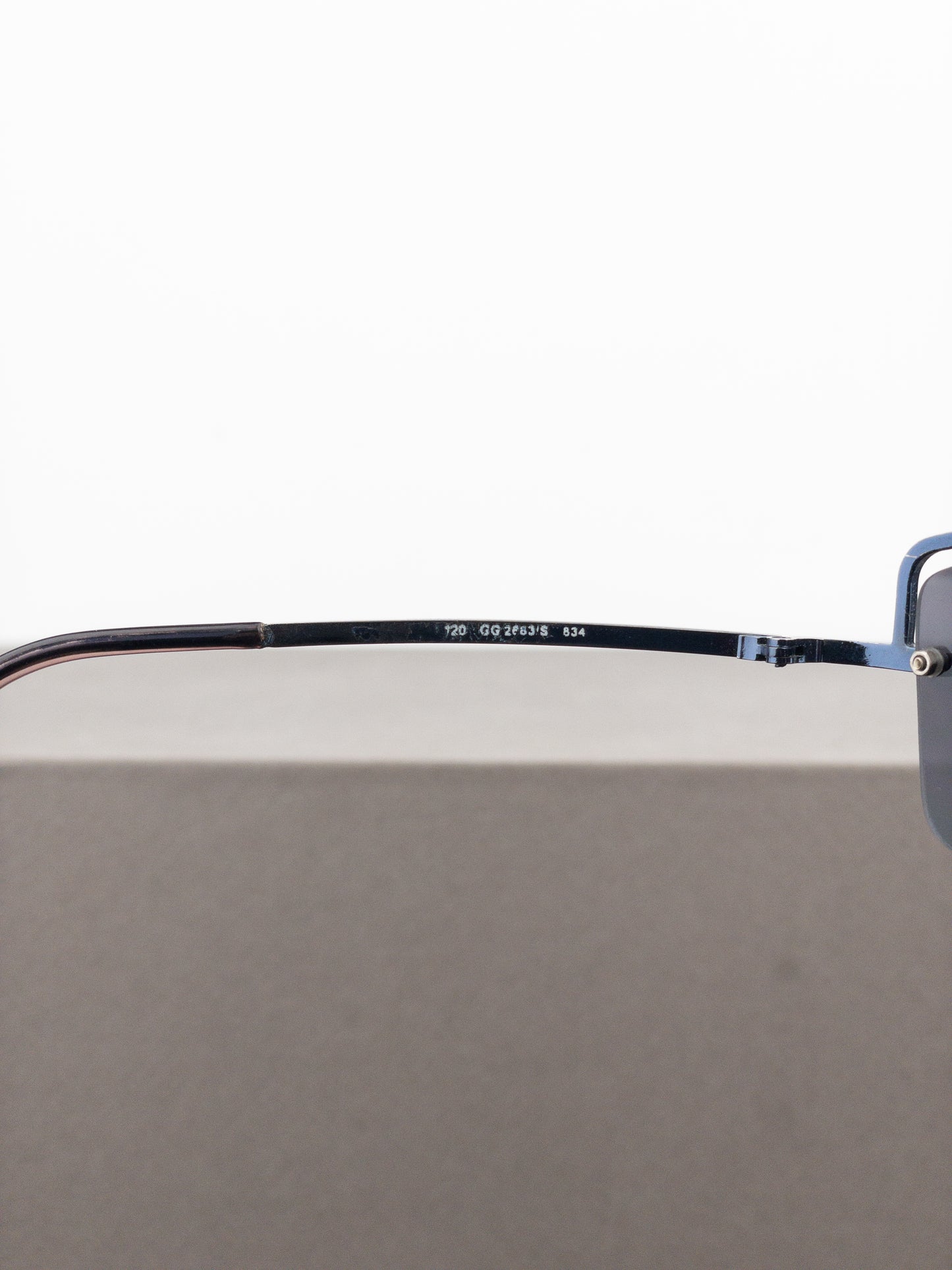 Gucci by Tom Ford 2000s GG2683/S Wrap Mask Shield Sunglasses