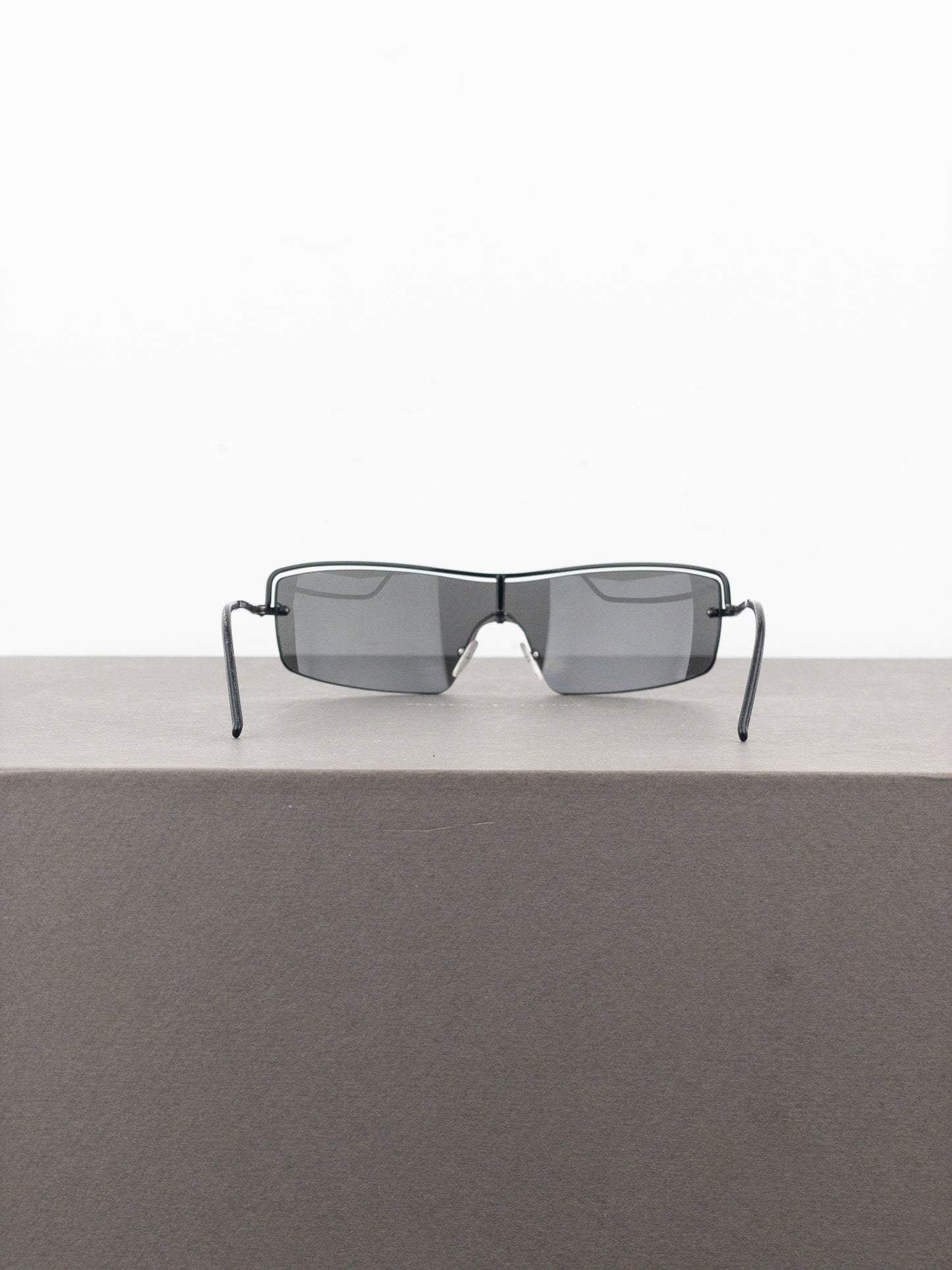 Gucci by Tom Ford 2000s GG2683/S Wrap Mask Shield Sunglasses