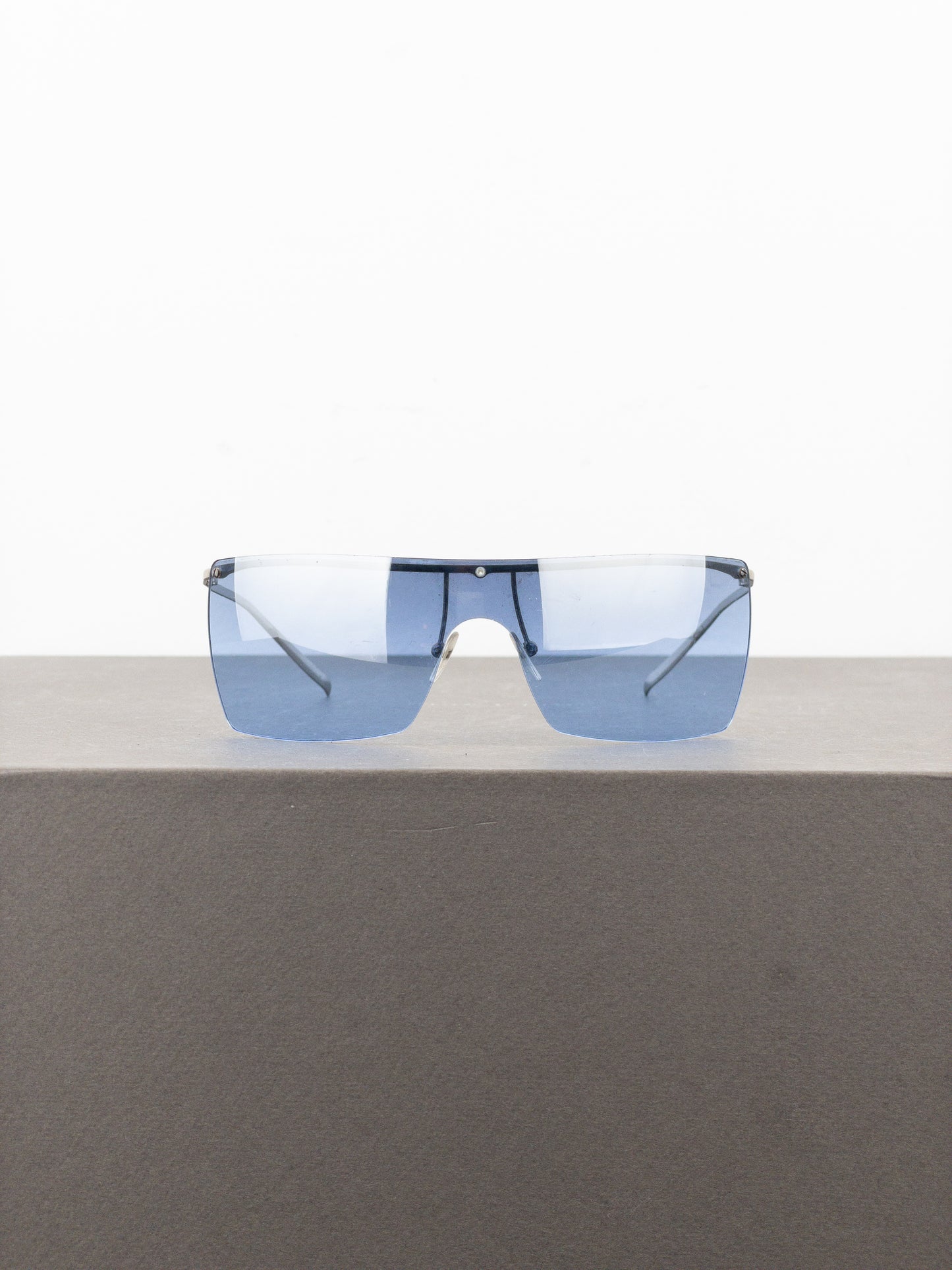 Gucci by Tom Ford 2000s ‘GG2681S‘ Wrap Mask Shield Sunglasses