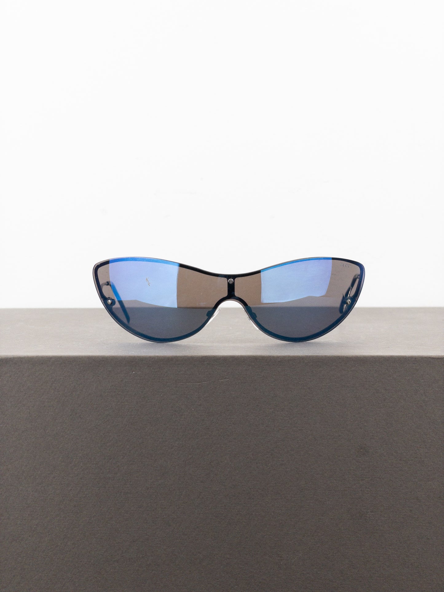 Gucci by Tom Ford SS01 GG2665/S Wrap Mask Shield Cat Eye Sunglasses