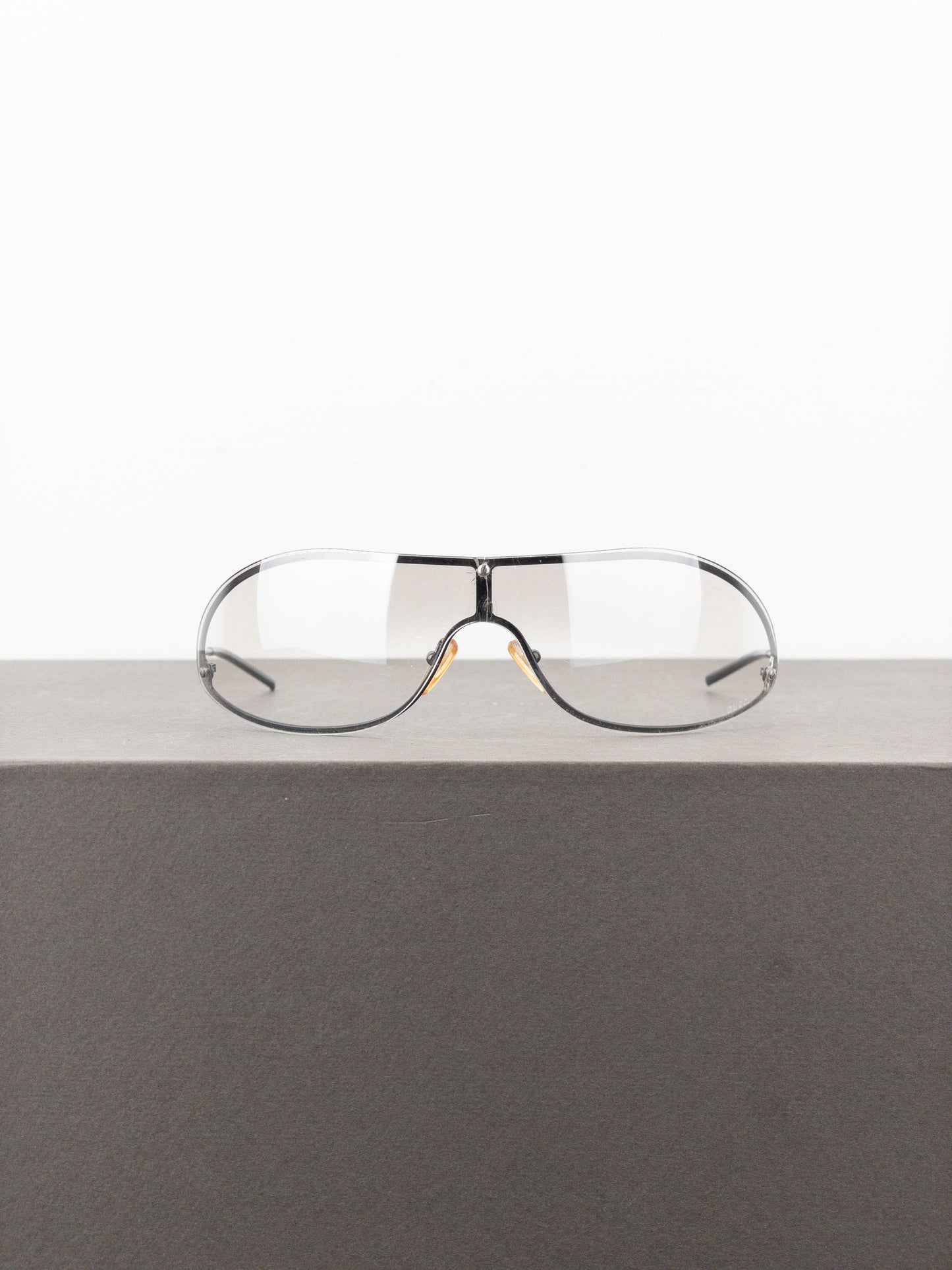 Gucci by Tom Ford SS01 GG1659 Wrap Shield Sunglasses