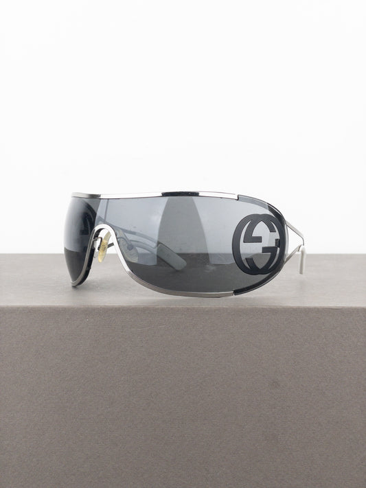 Gucci by Tom Ford 2000s GG2800S Logo Wrap Mask Shield Sunglasses