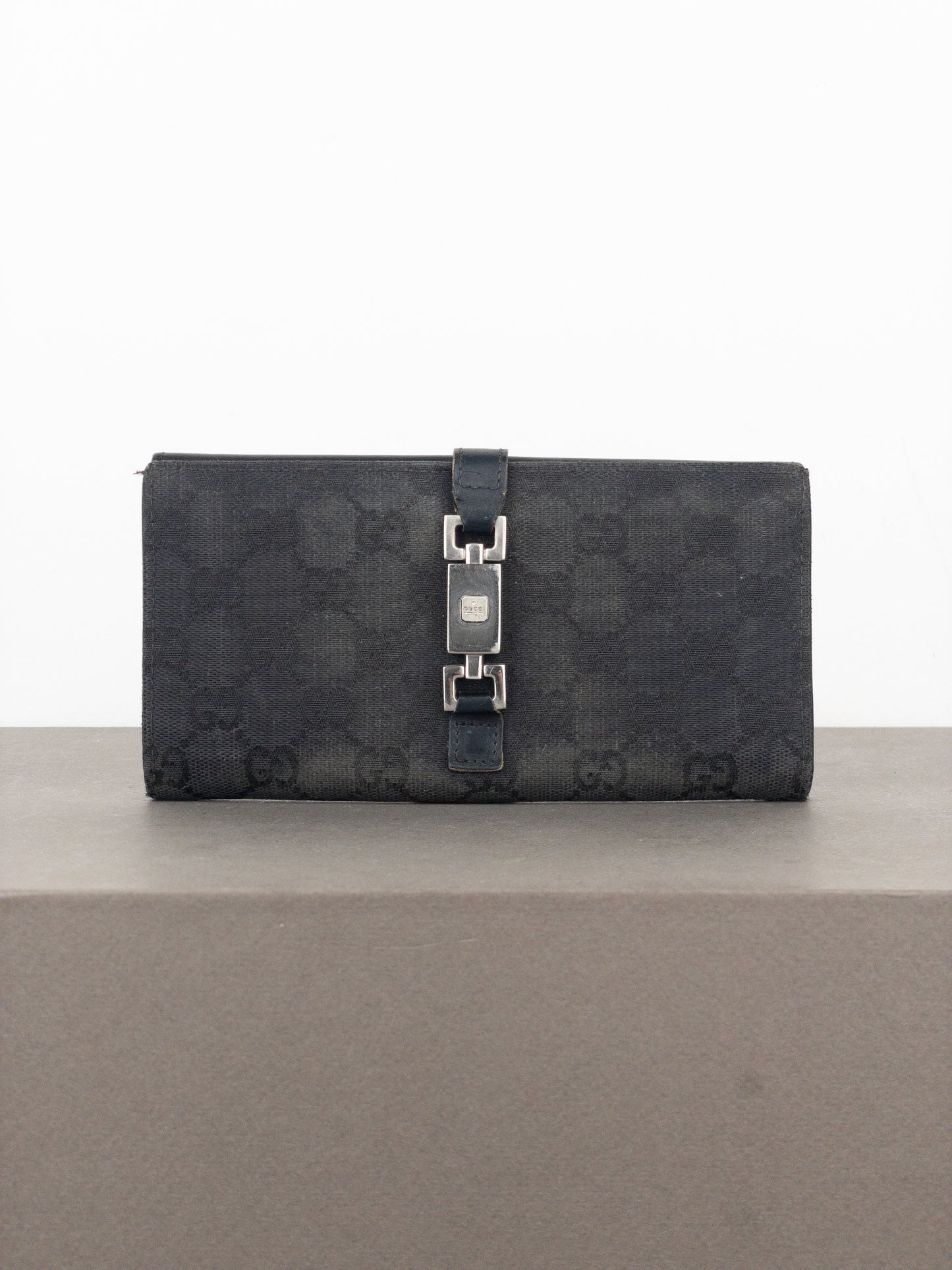 Gucci by Tom Ford 1990s Monogram Jackie Clutch Wallet