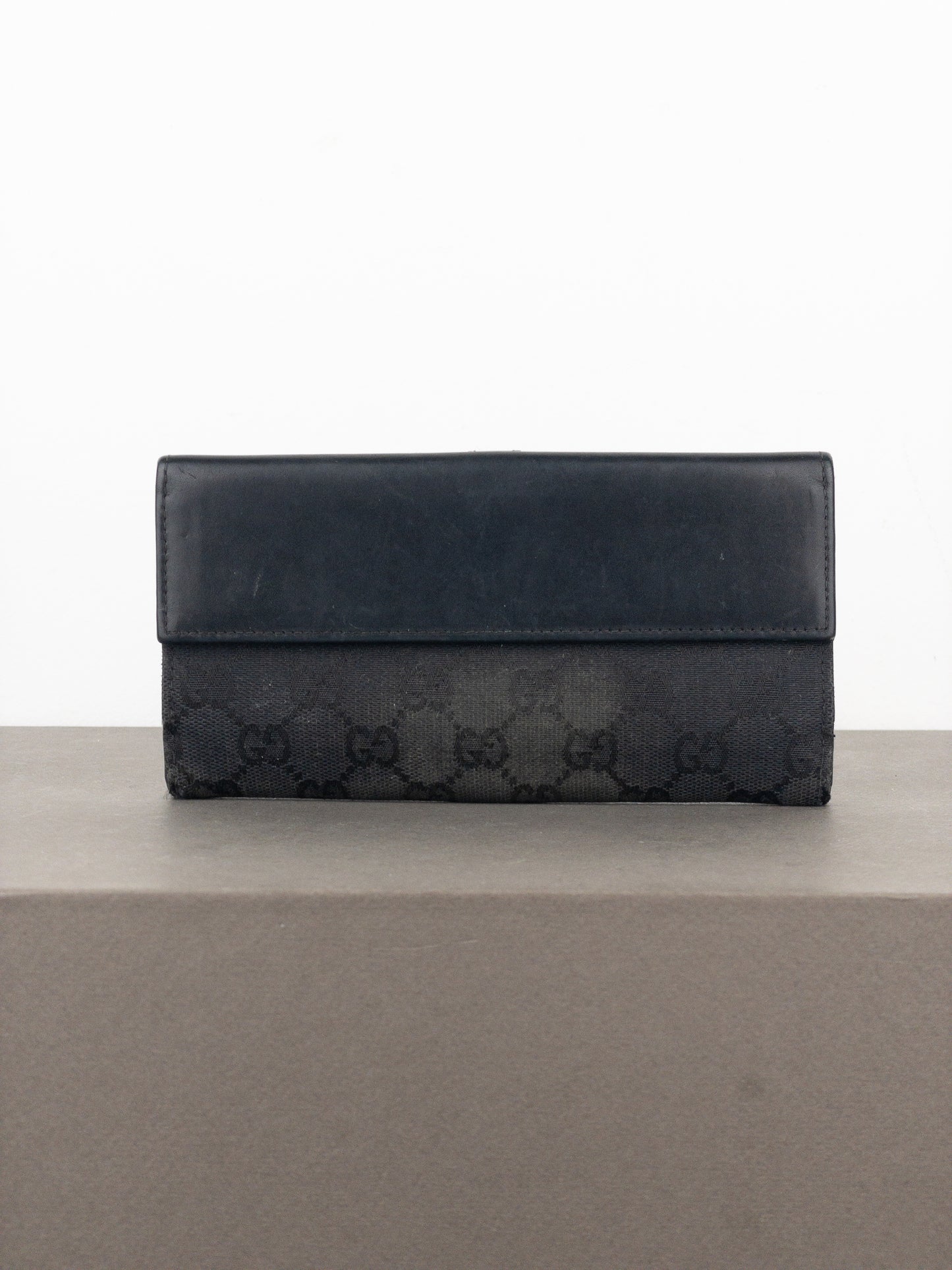 Gucci by Tom Ford 1990s Monogram Jackie Clutch Wallet
