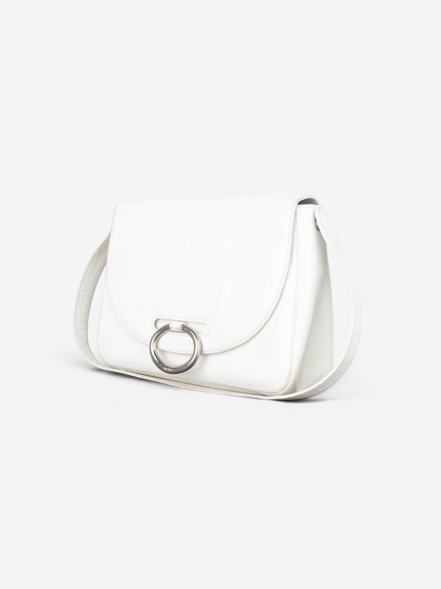 Prada 2000s Metal Ring Leather Shoulder Bag – photo 2