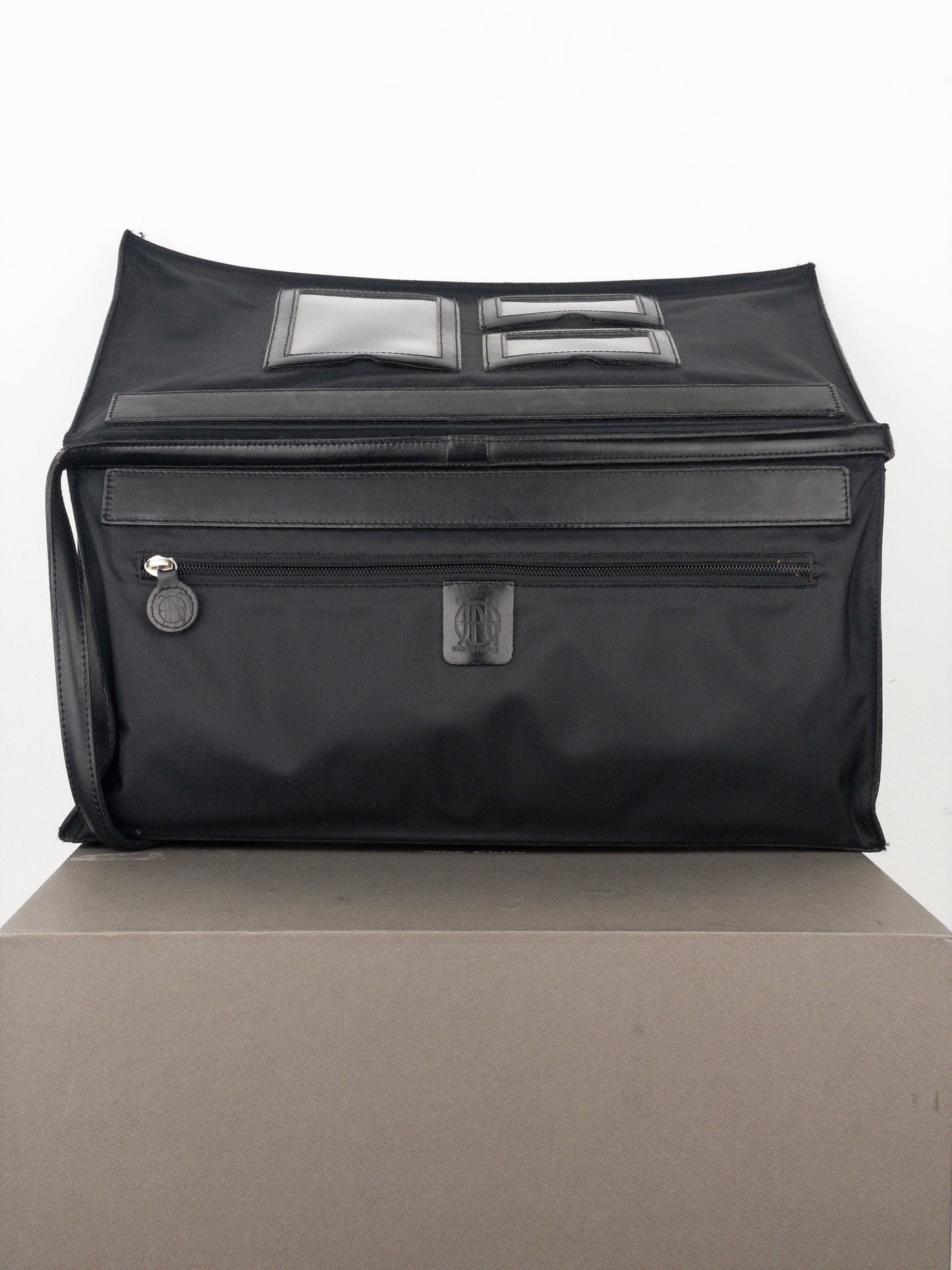 Jean Paul Gaultier 1990s Leather East-West Baguette Shoulder Bag