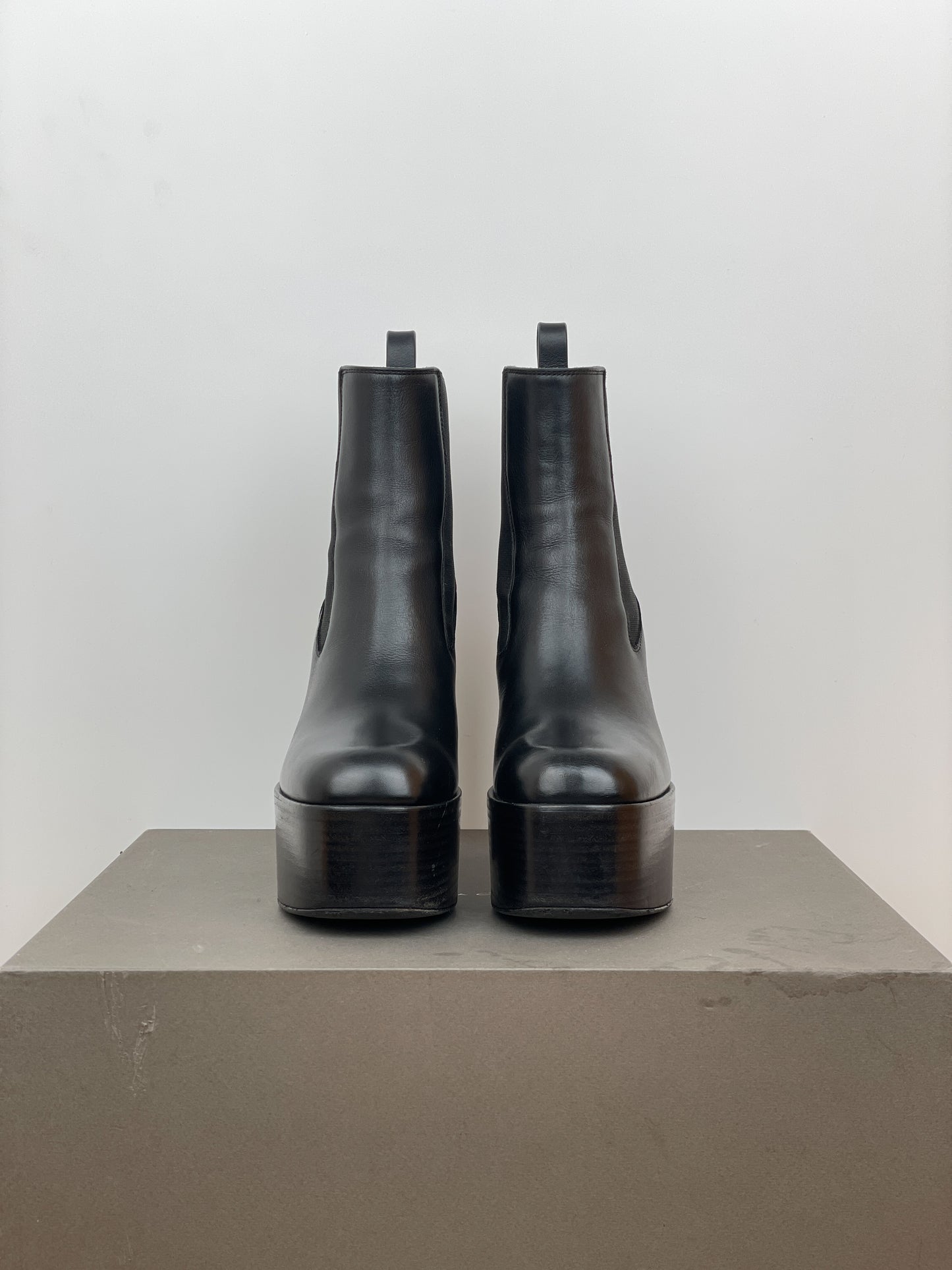 Rick Owens AW19 'Larry' Kiss Heel Boots