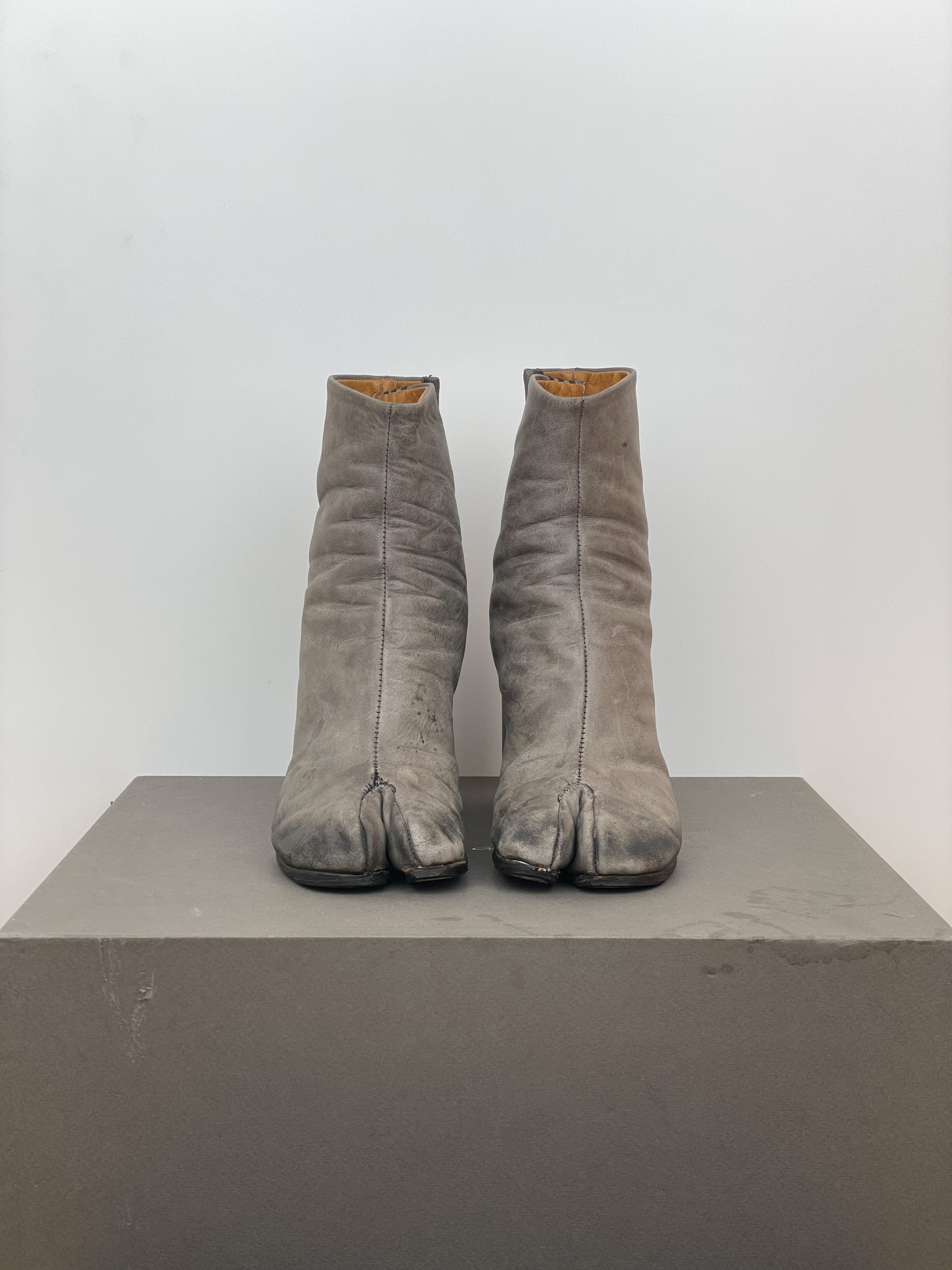 Maison Margiela 2000s Tabi Ankle Heel Boots