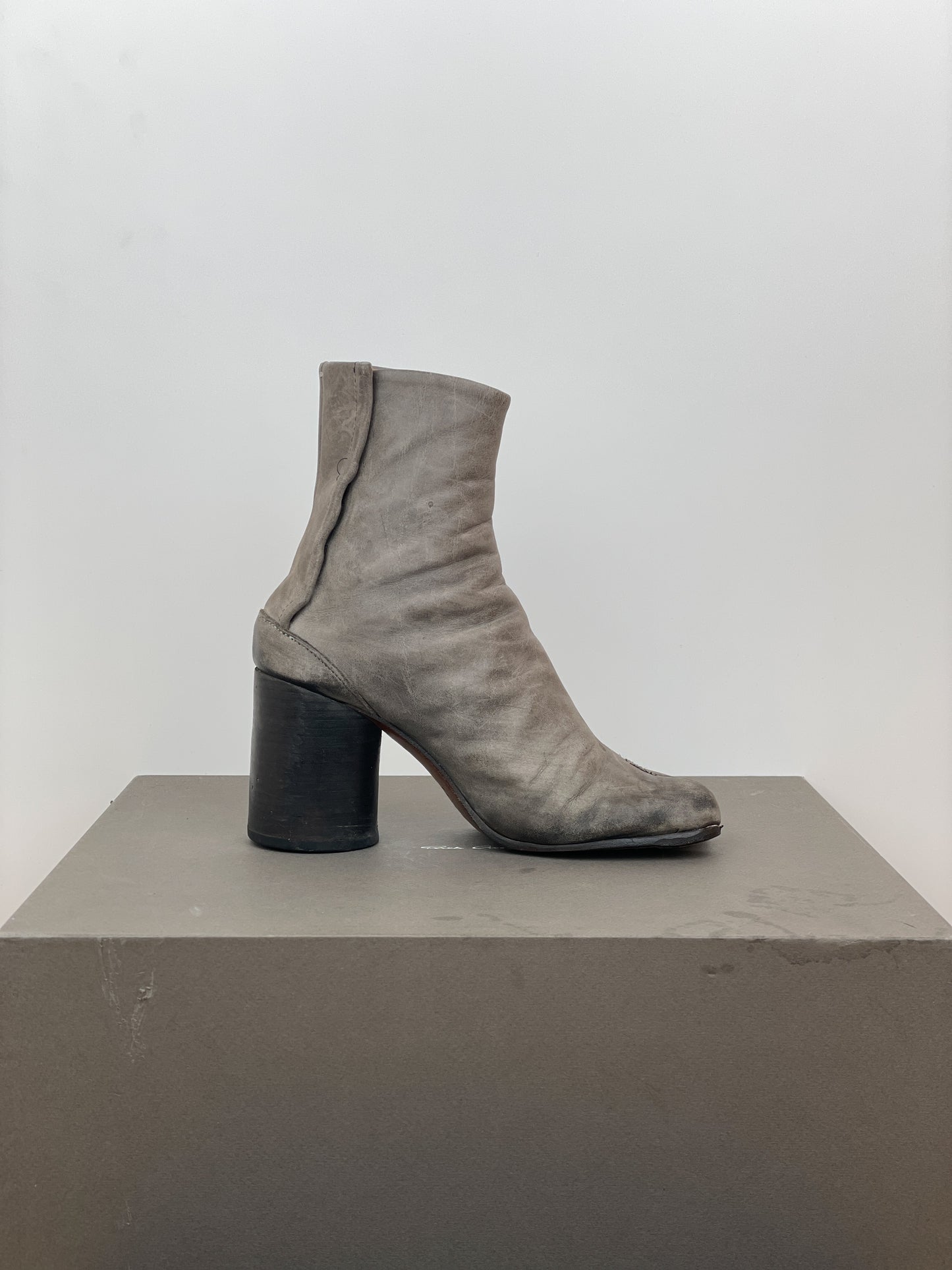 Maison Margiela 2000s Tabi Ankle Heel Boots