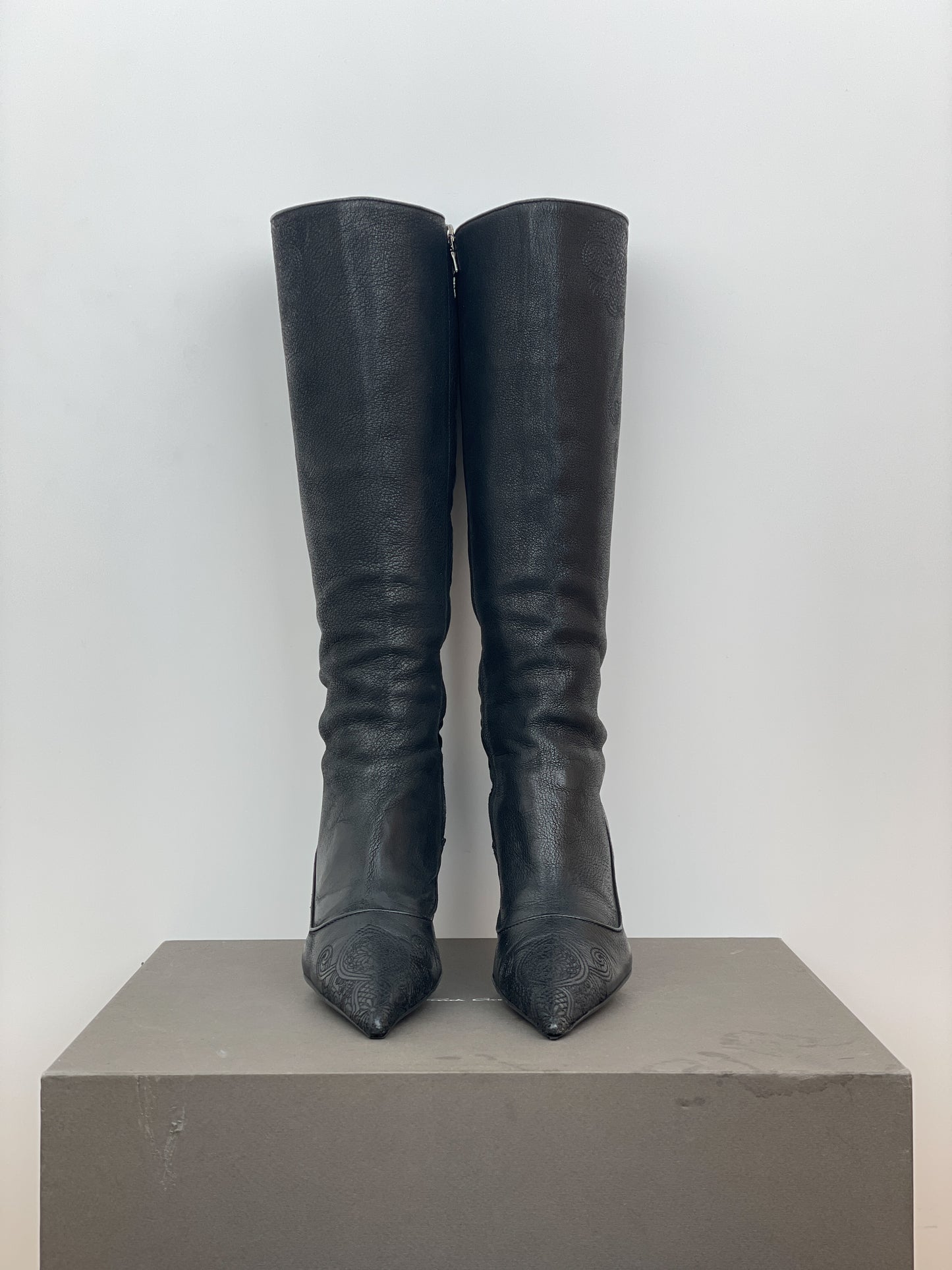 Prada AW06 Knee-High Embroidered Leather Kitten-Heel Boots