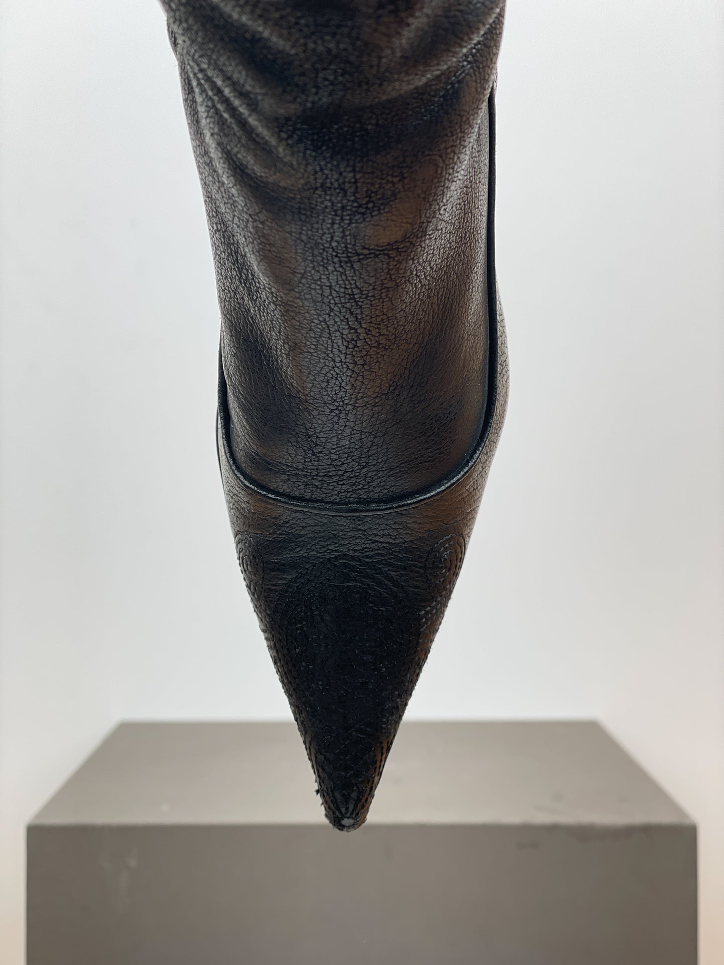 Prada AW06 Knee-High Embroidered Leather Kitten-Heel Boots