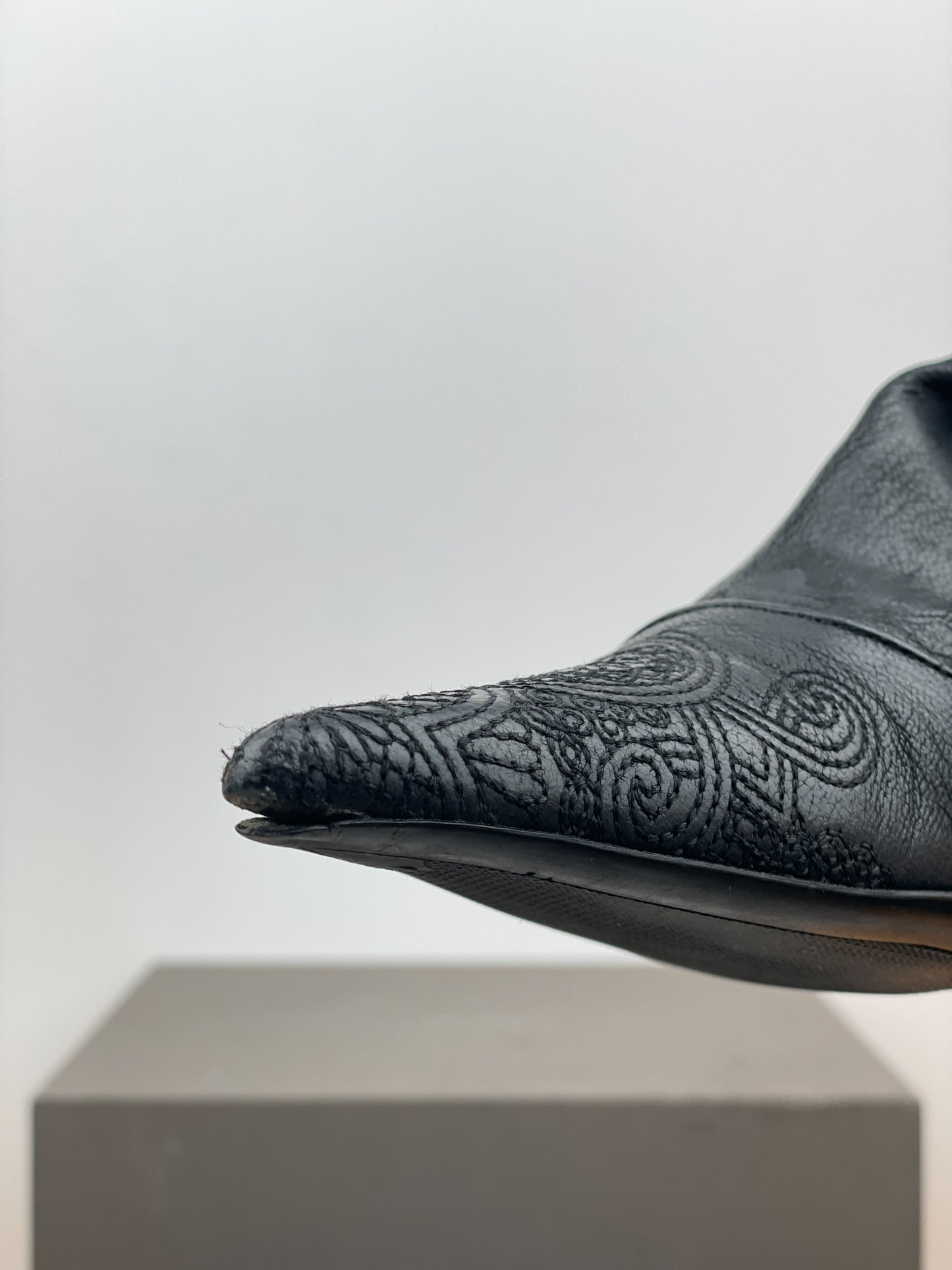 Prada AW06 Knee-High Embroidered Leather Kitten-Heel Boots
