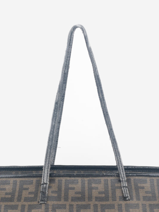 Fendi 2000s Zucca Canvas Roll Shopper Handbag – photo 6