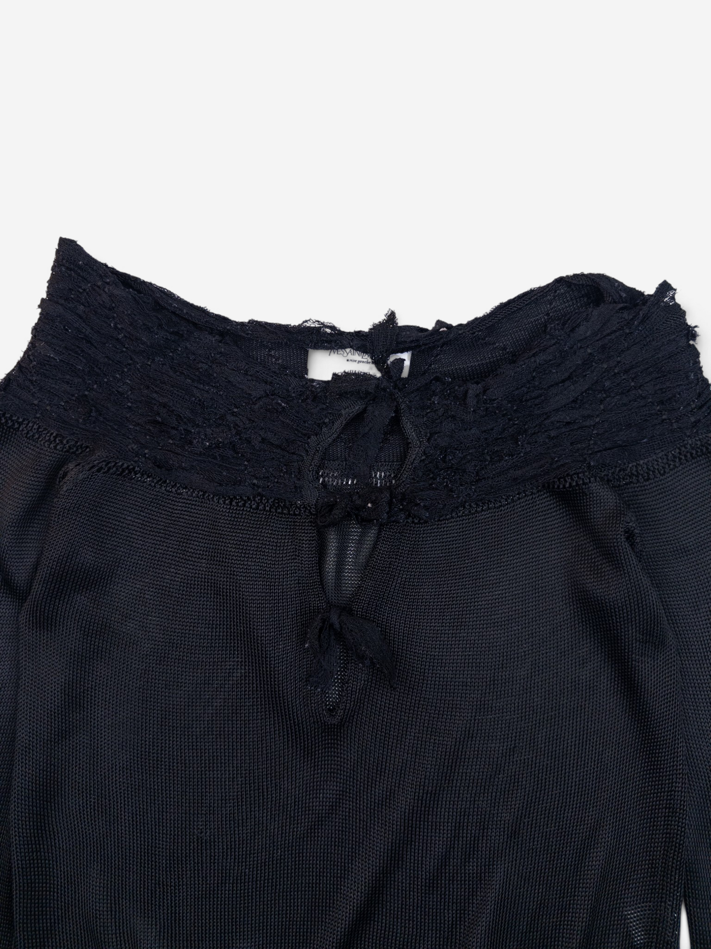 YSL Rive Gauche by Tom Ford 2000s Ruched Lace Knit Longsleeve Top – neckline detail