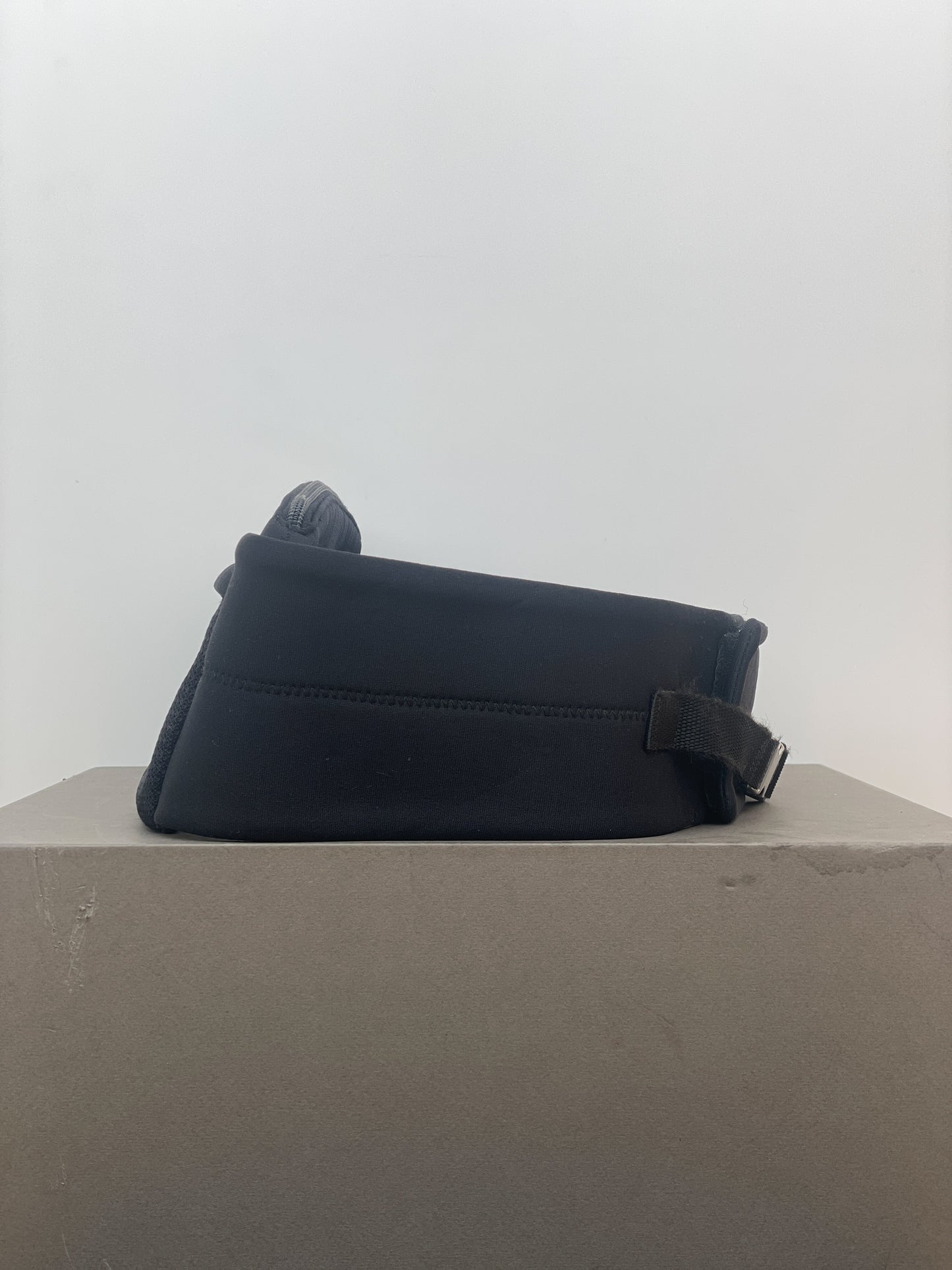 Prada AW99 Linea Rossa Red Tab Neoprene Belt Waist Bag