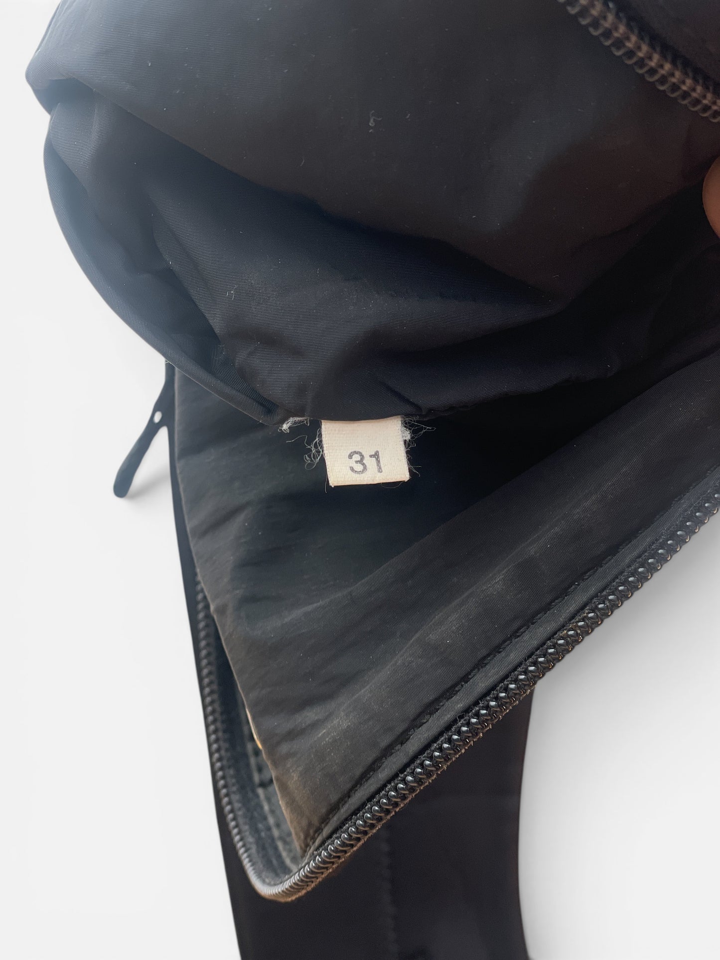Prada AW99 Linea Rossa Red Tab Belt Waist Bag – photo 9