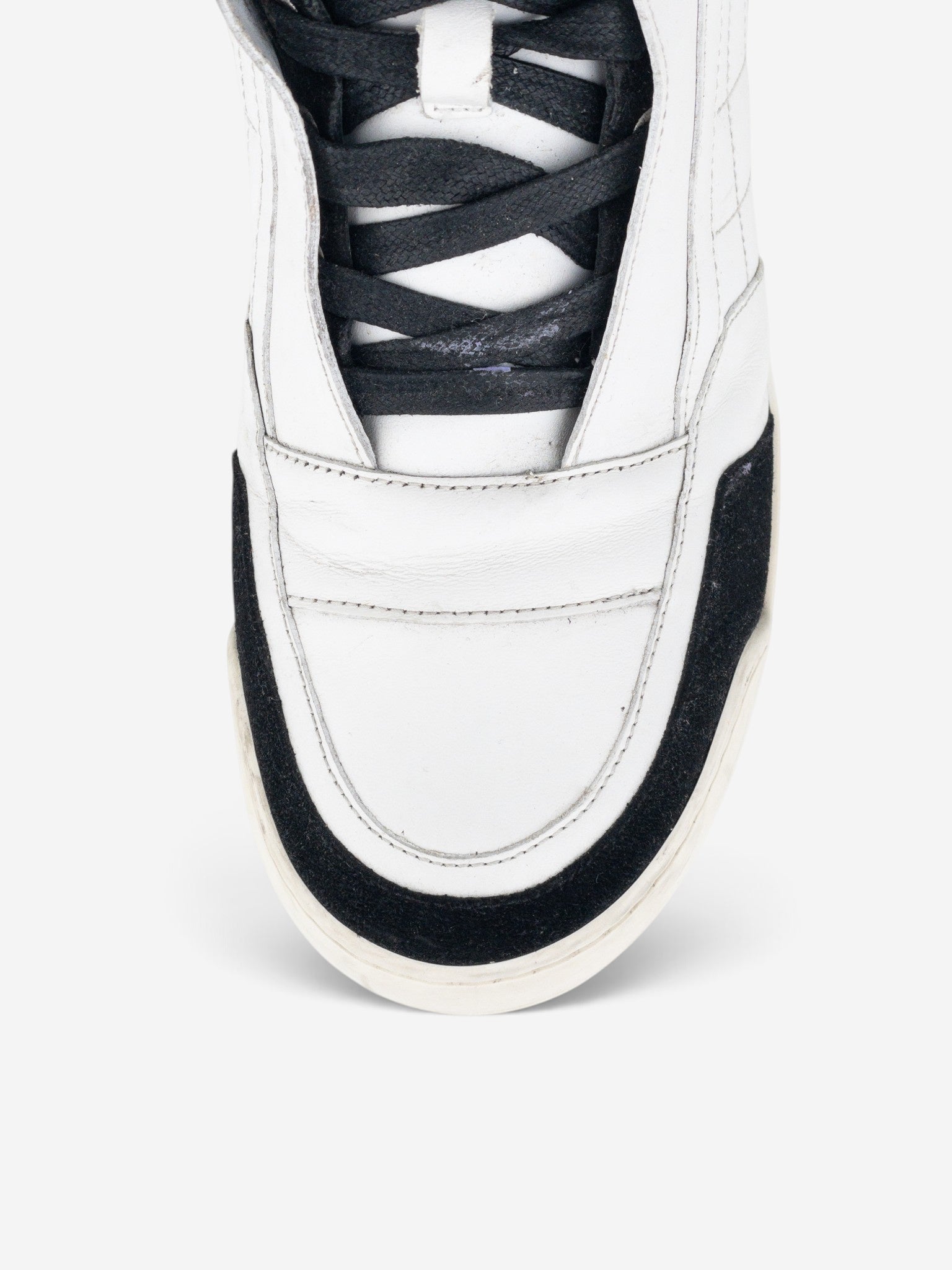 Balmain by Olivier Rousteing AW13 Quilted Leather High-Top Logo Sneakers – detail view