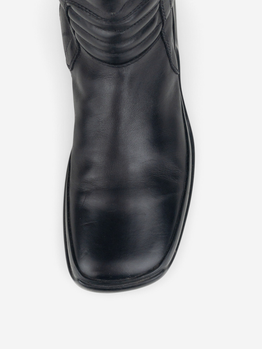 Prada AW99 Mid Calf Square Toe Astro Moto Biker Boots – square toe detail