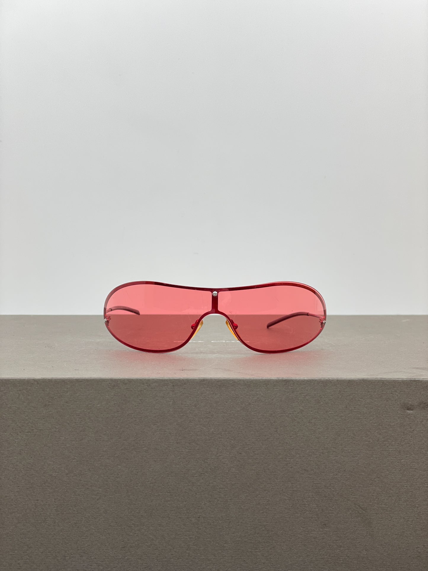 Gucci by Tom Ford SS01 GG1658 Wrap Shield Sunglasses