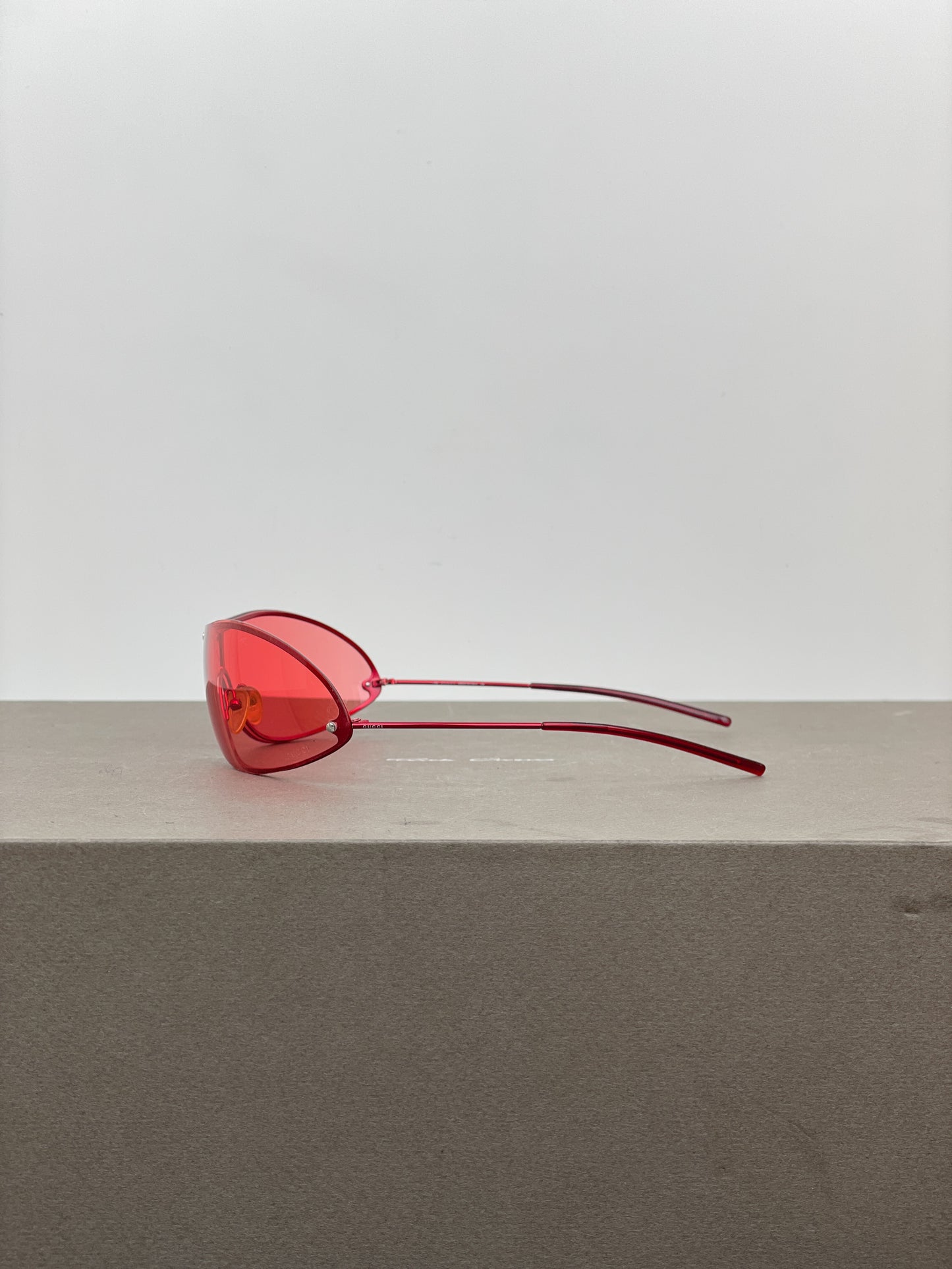 Gucci by Tom Ford SS01 GG1658 Wrap Shield Sunglasses