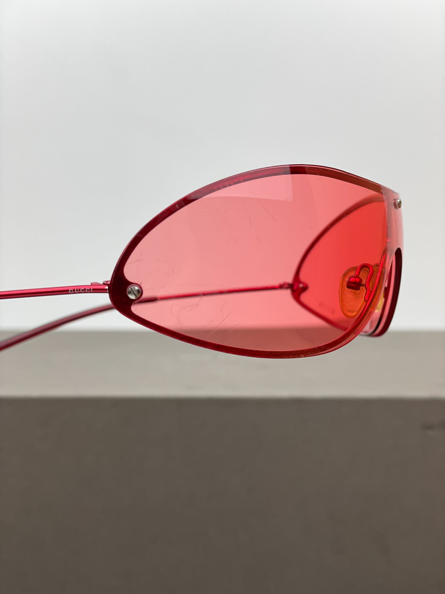 Gucci by Tom Ford SS01 GG1658 Wrap Shield Sunglasses