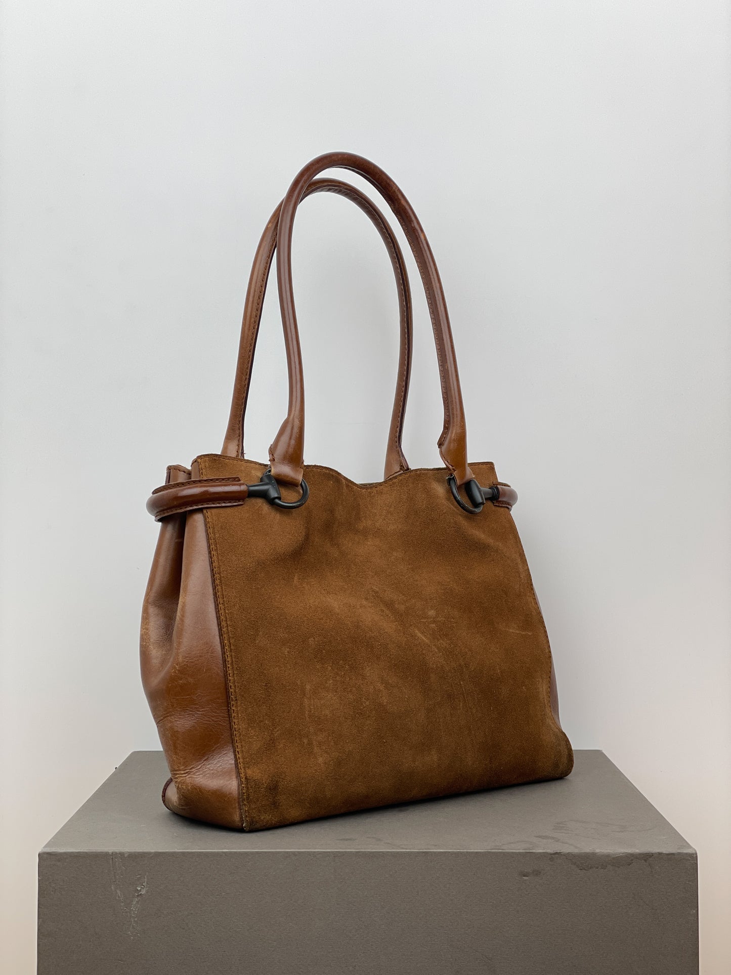 Gucci by Tom Ford 1990s Horsebit Suede Shopper Handbag (brown)